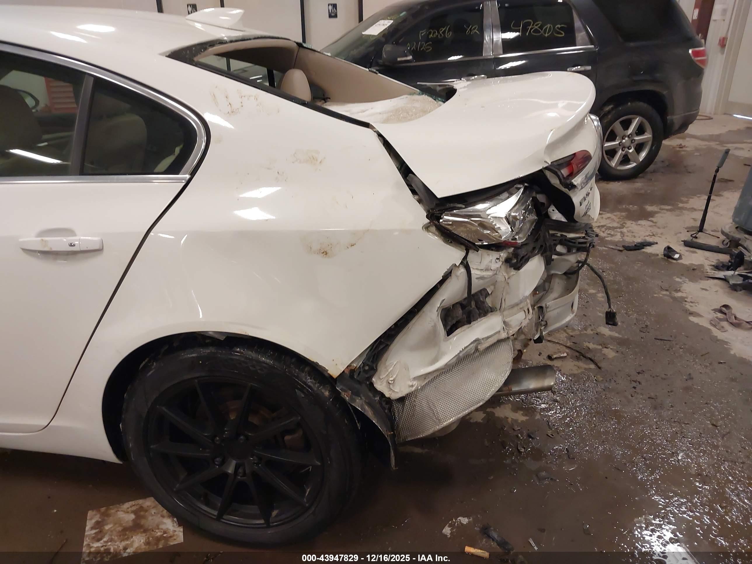 BUICK REGAL image 6