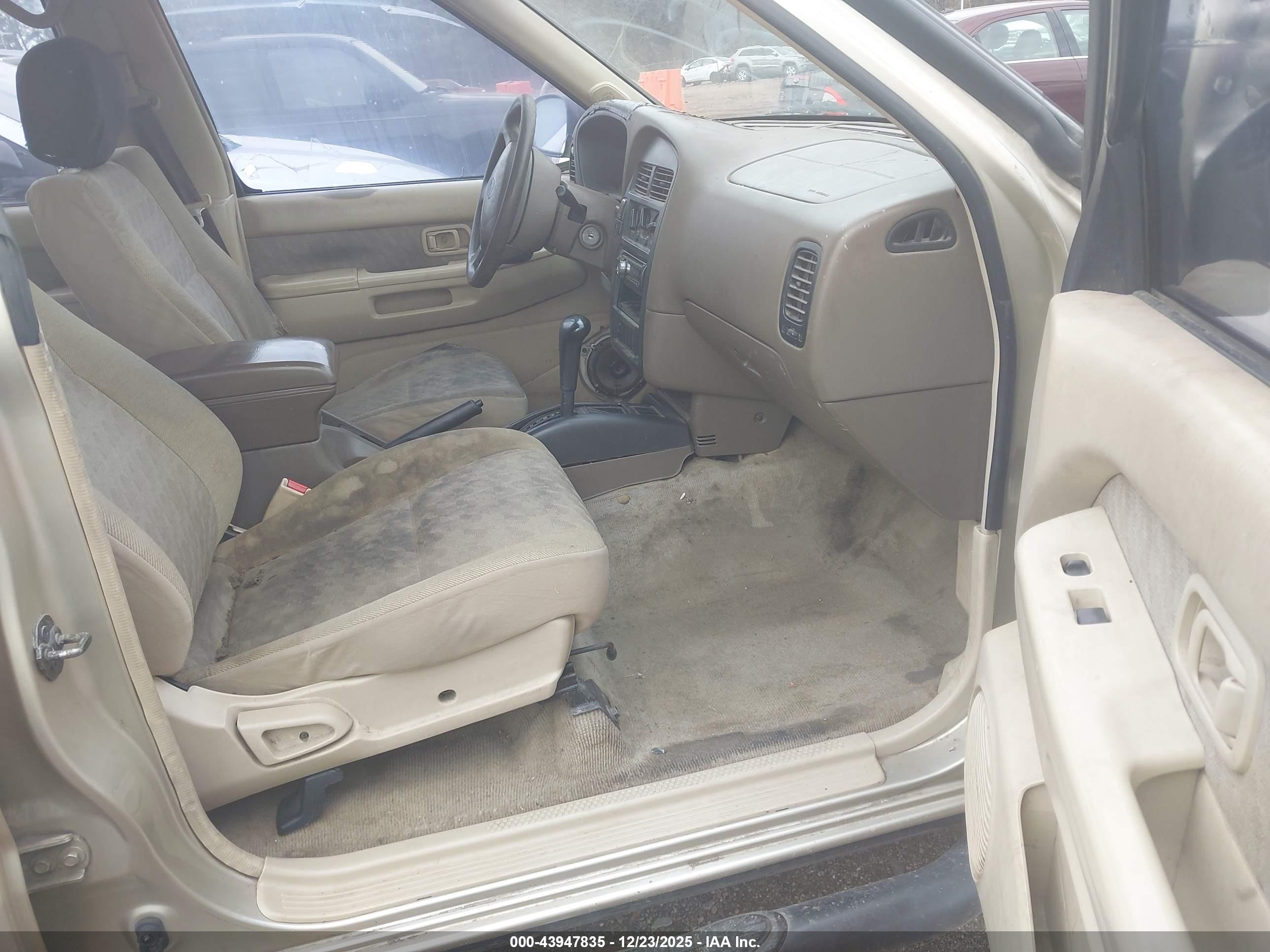 NISSAN PATHFINDER image 5