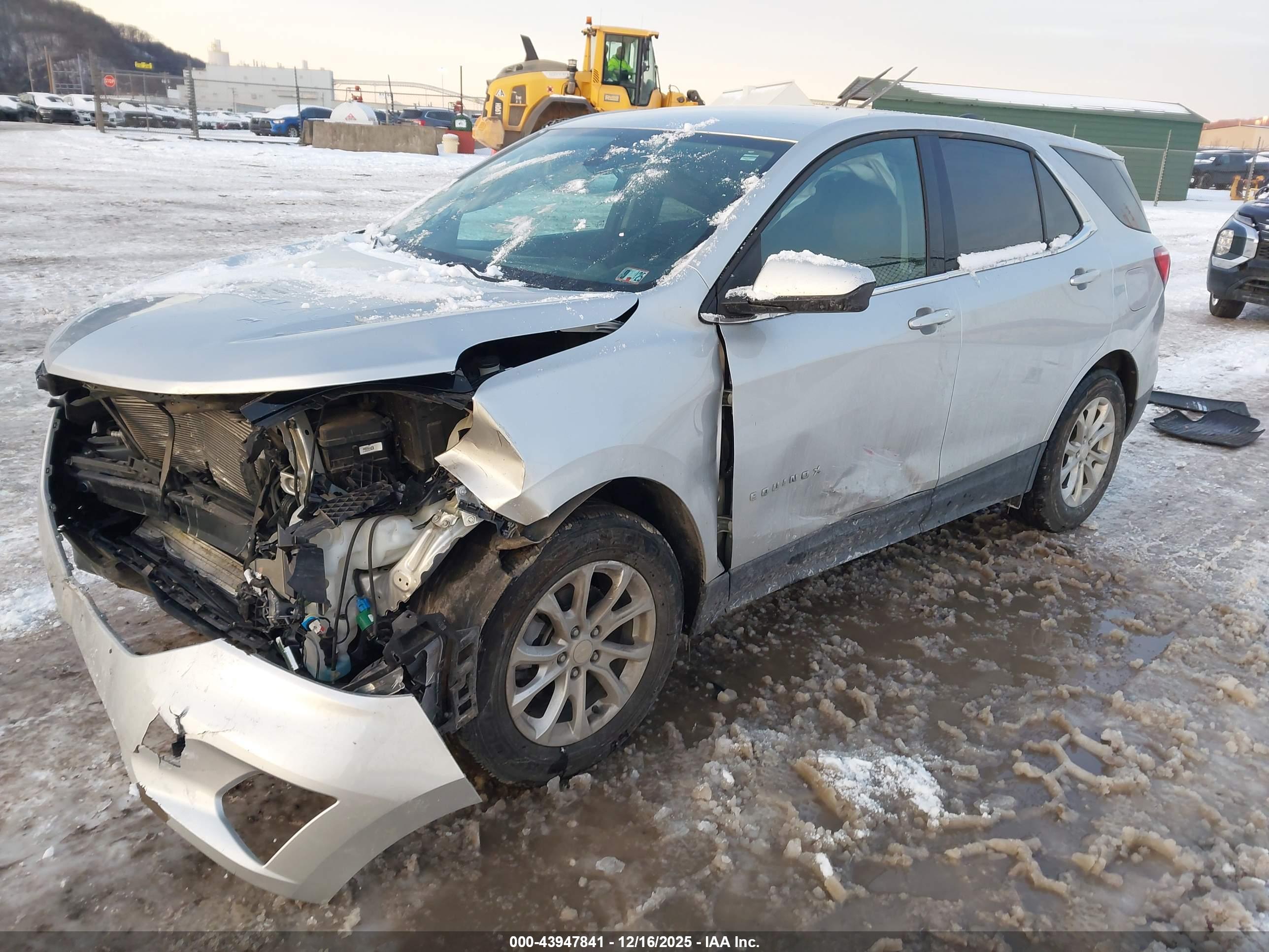 CHEVROLET EQUINOX image 2