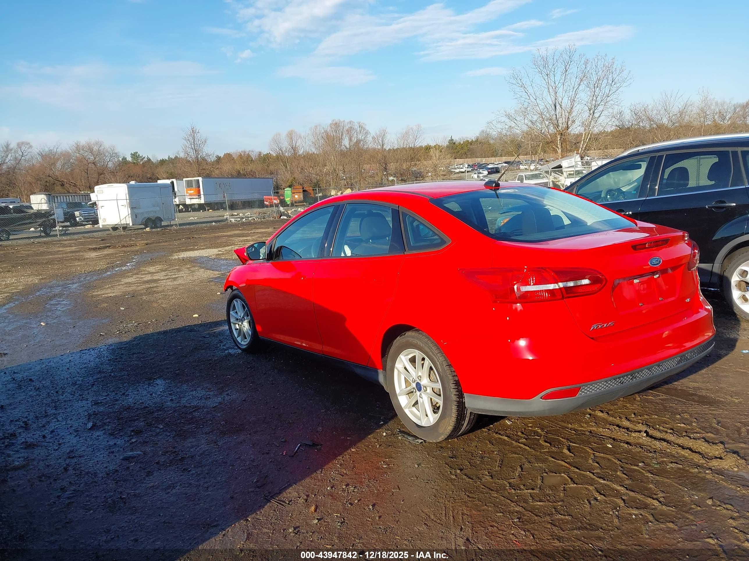 FORD FOCUS image 3