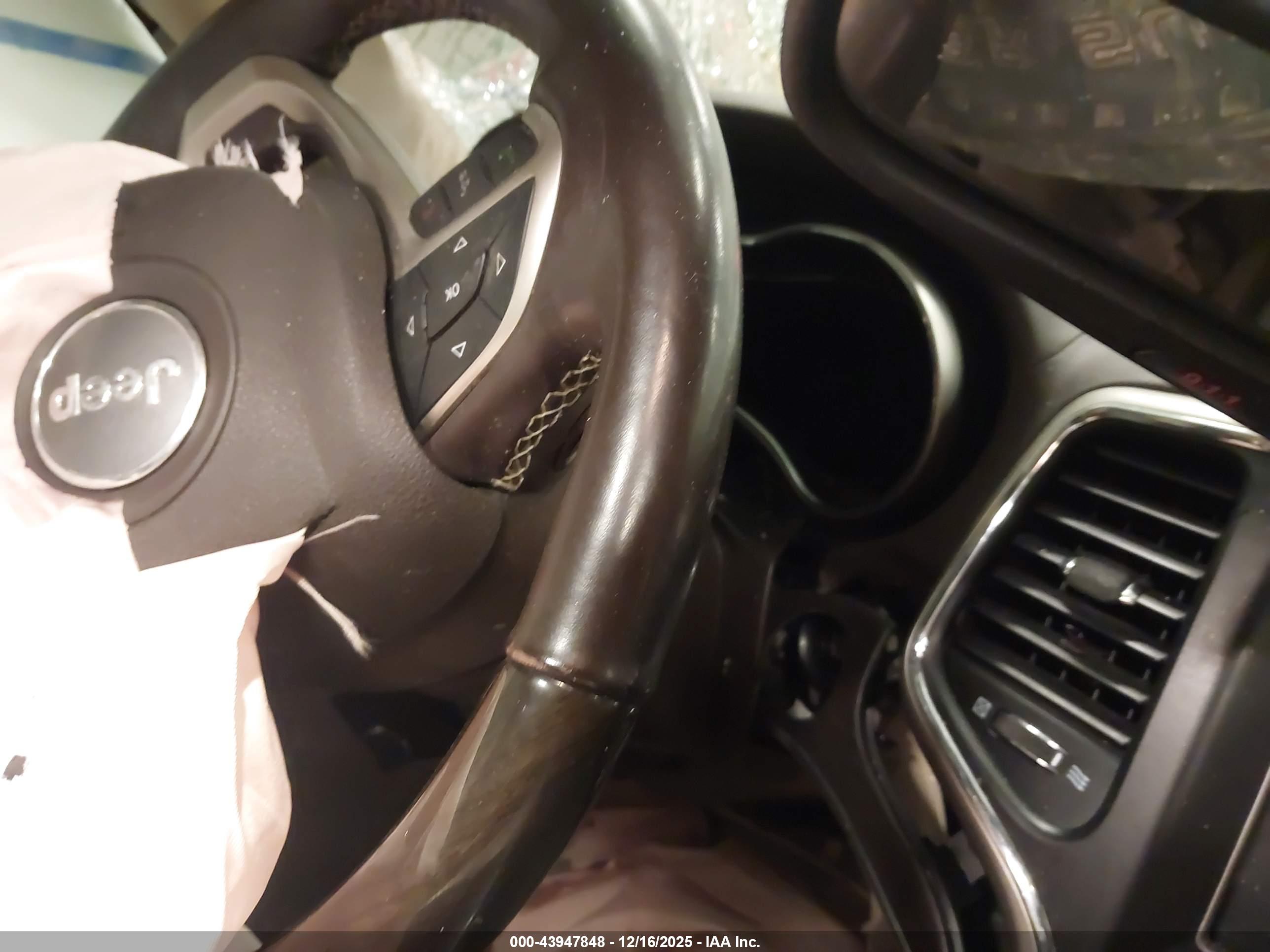 JEEP GRAND image 7