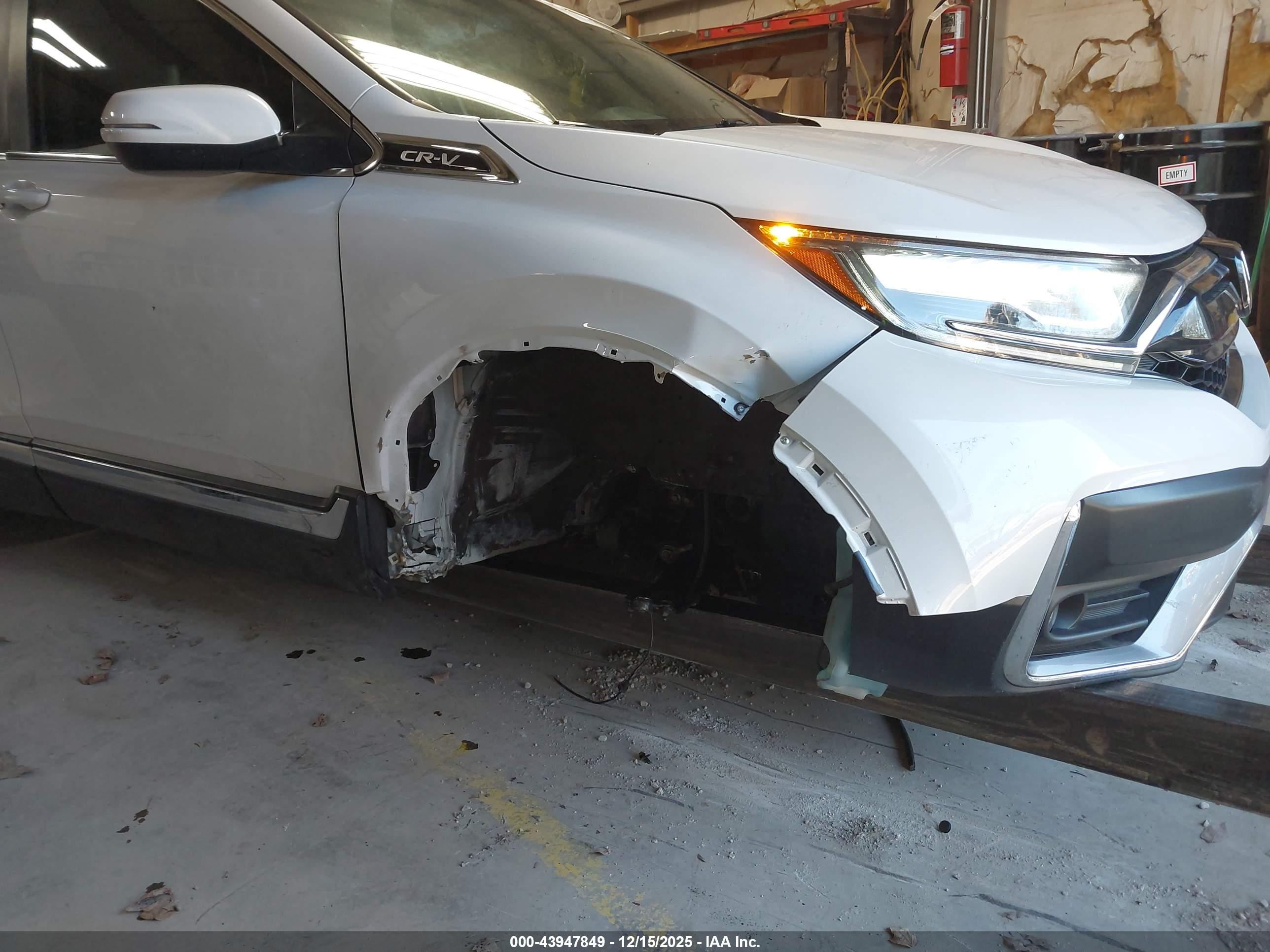 HONDA CR-V image 6