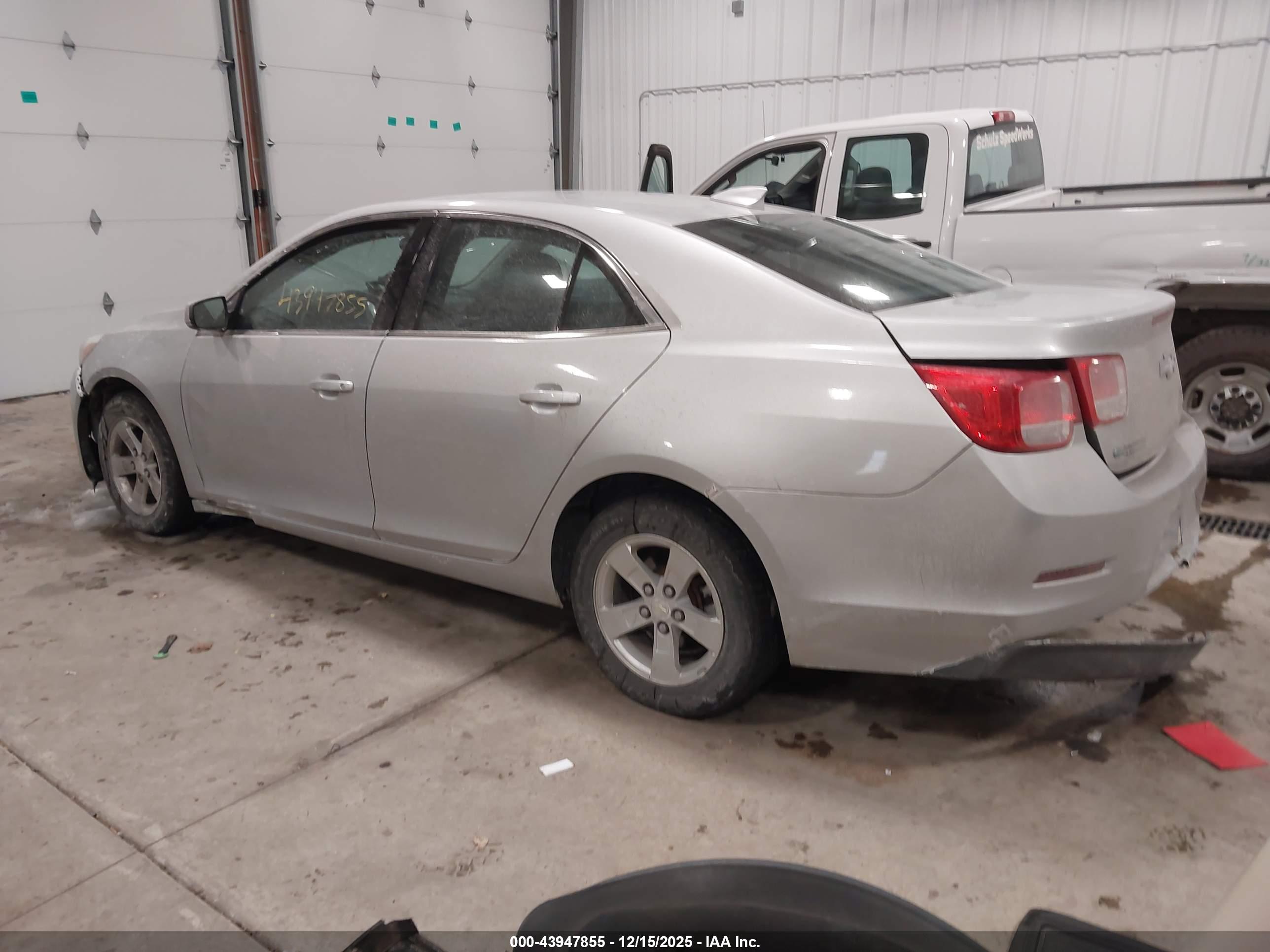 CHEVROLET MALIBU image 3