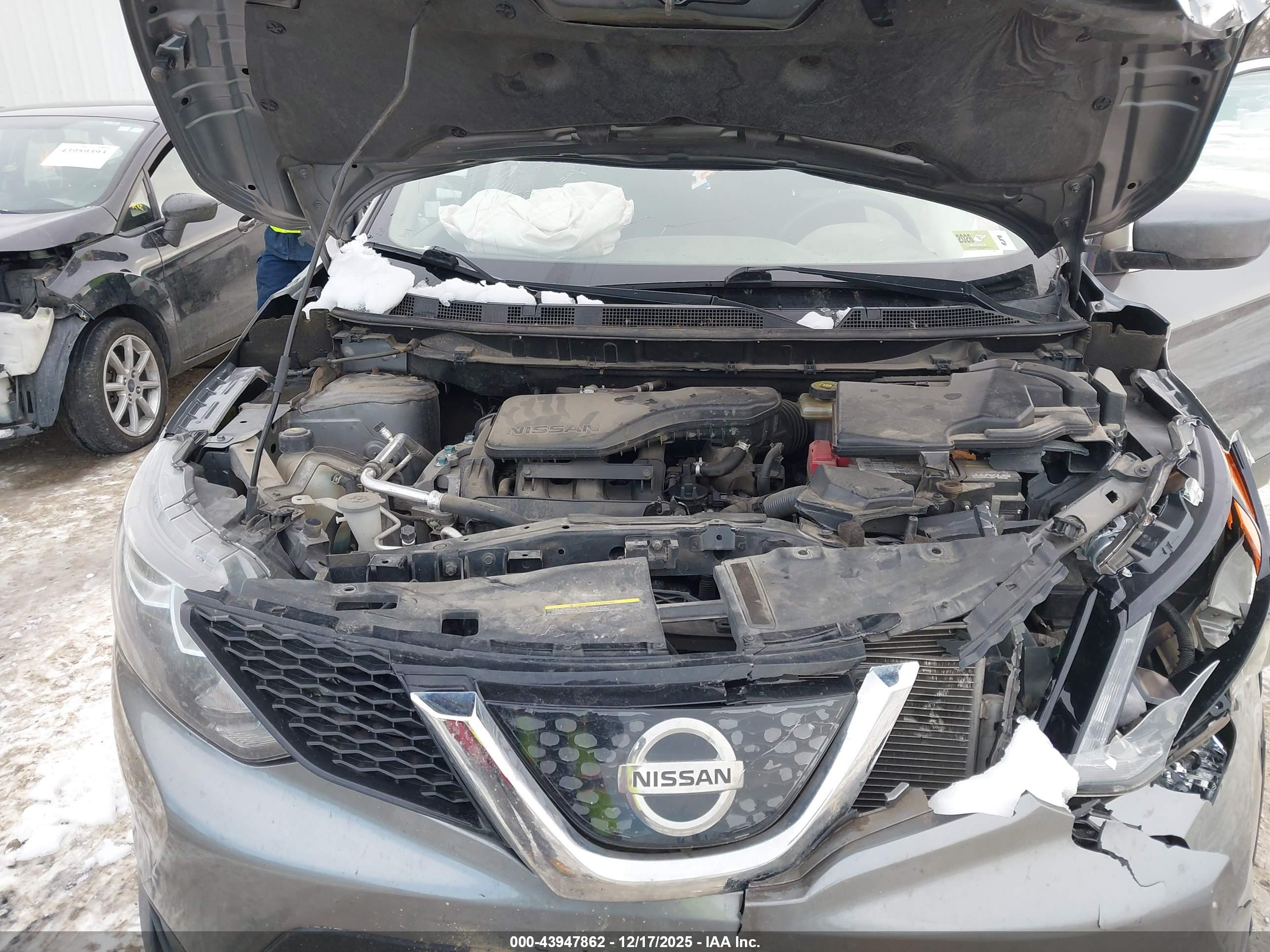 NISSAN ROGUE image 10