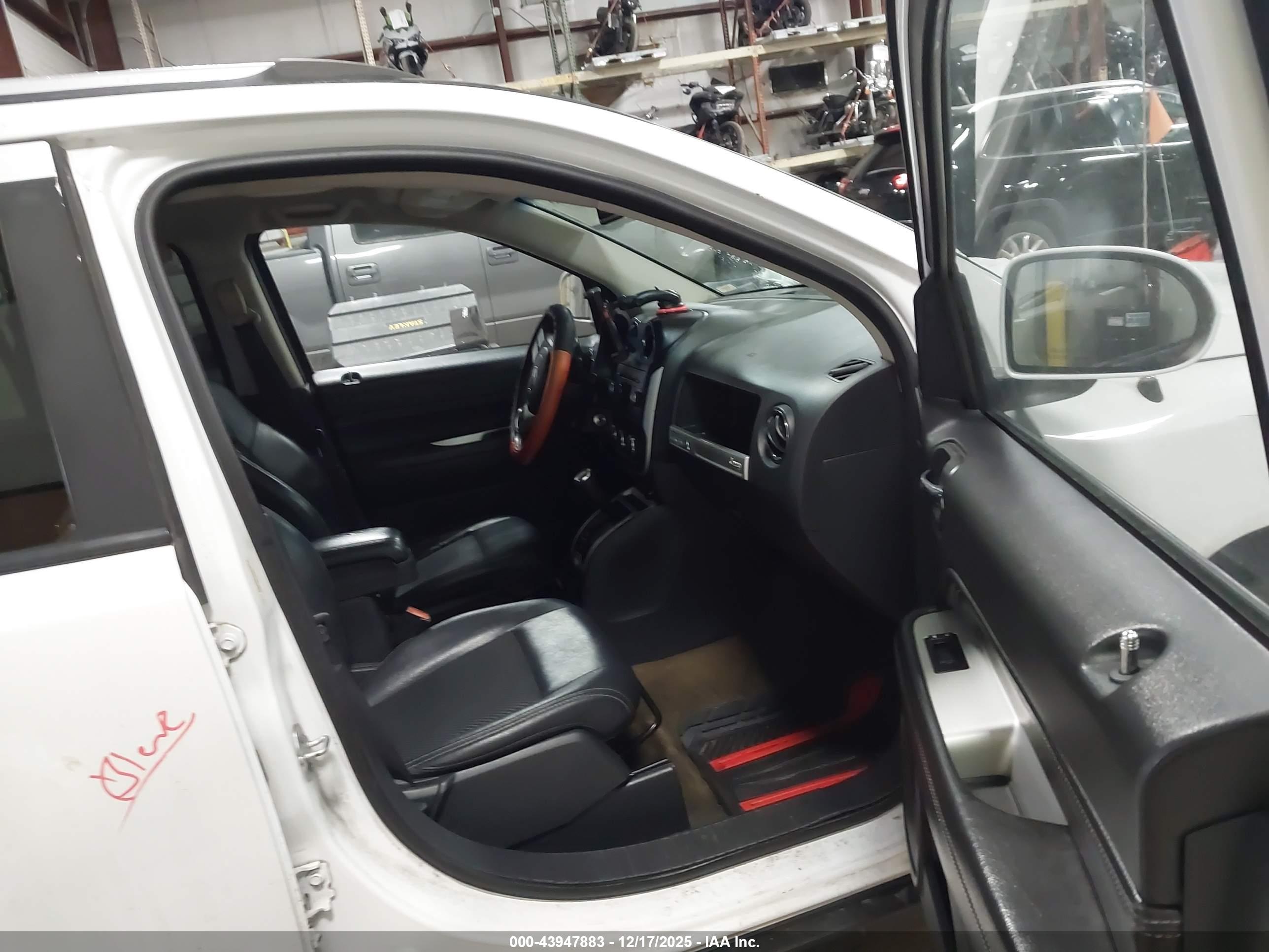 JEEP COMPASS image 5