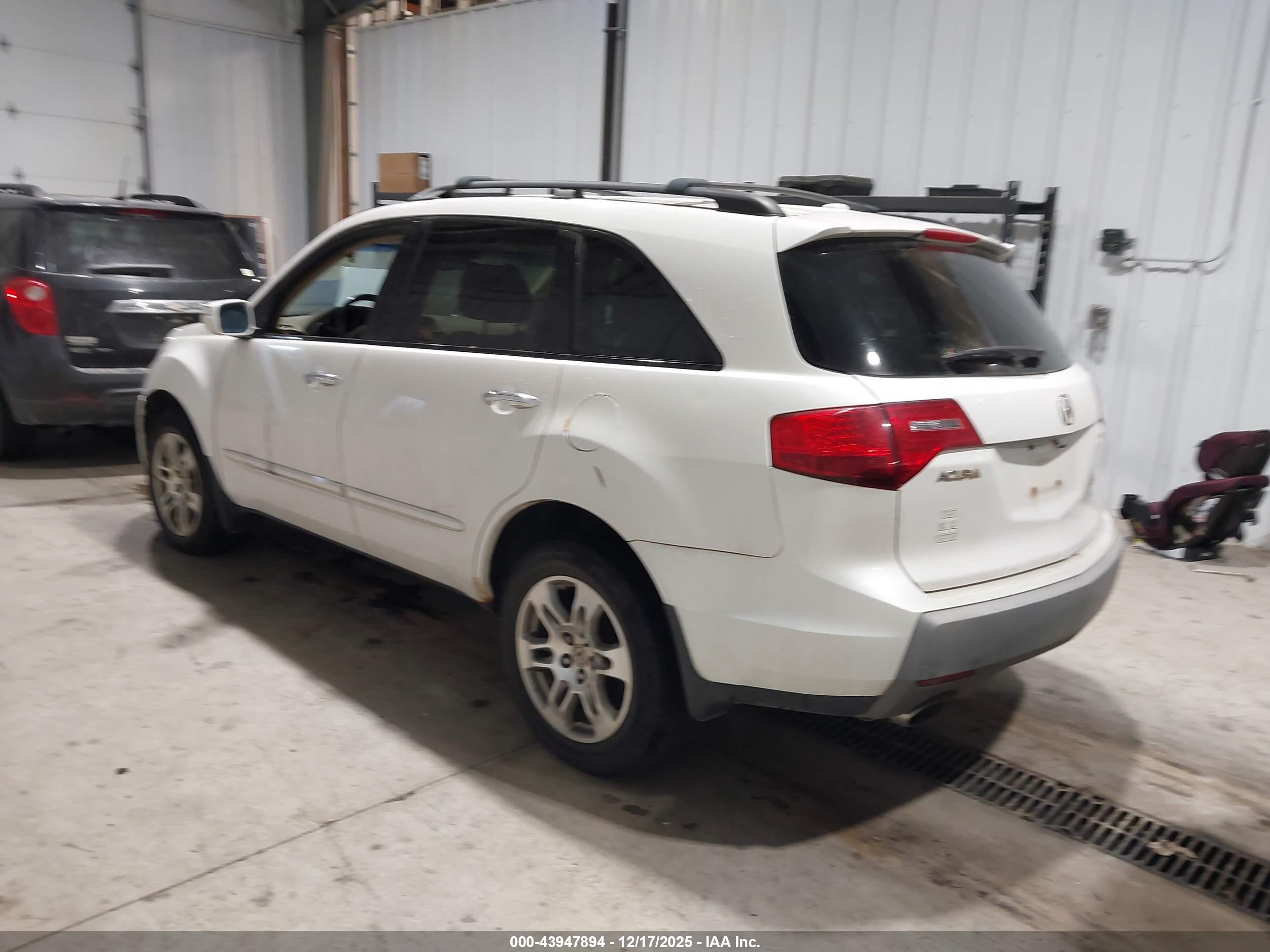 ACURA MDX image 3