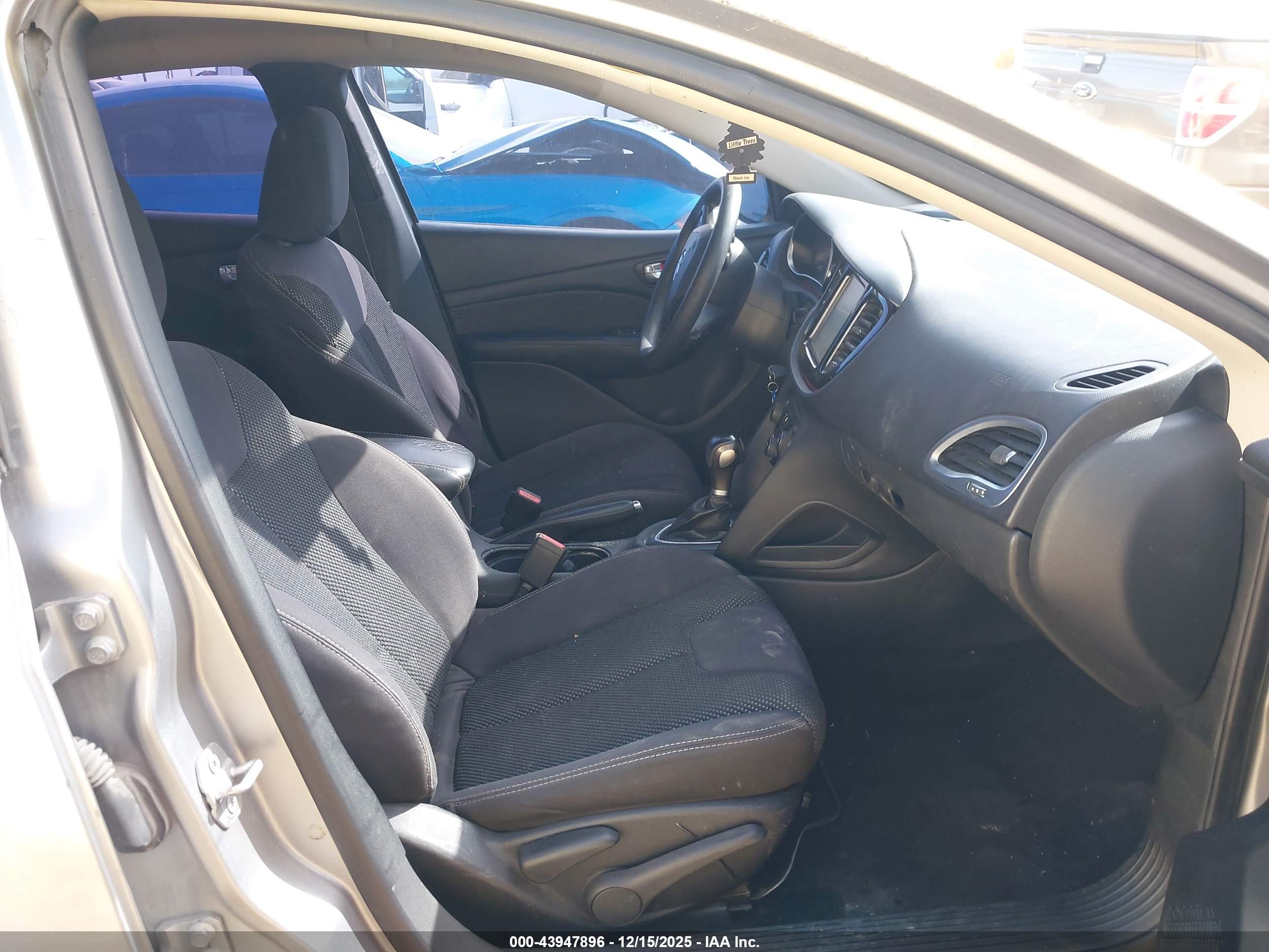 DODGE DART image 5