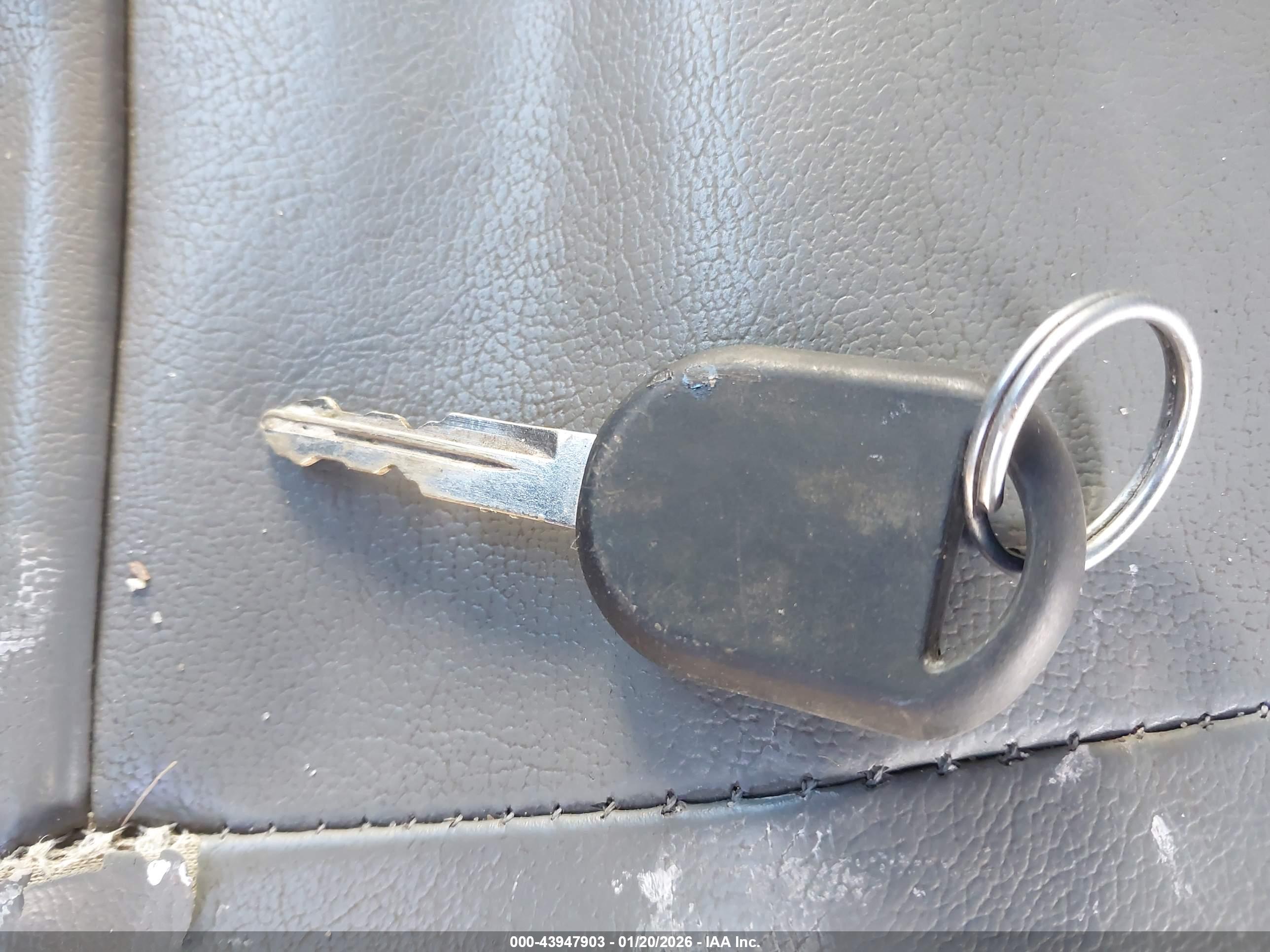 FORD E-450 image 11