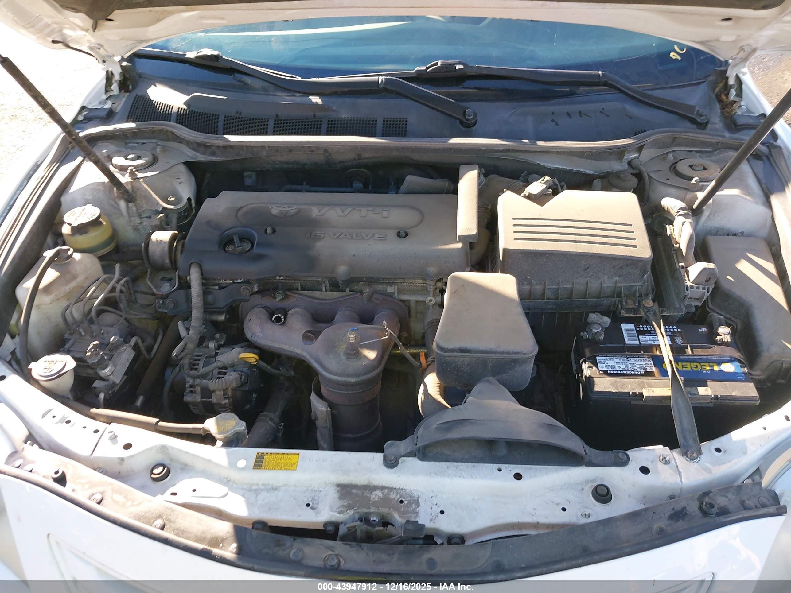 TOYOTA CAMRY image 10
