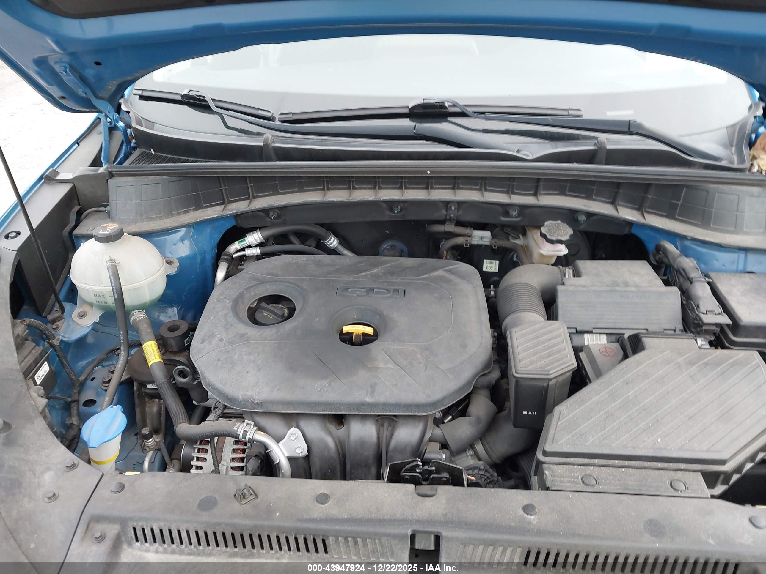 HYUNDAI TUCSON image 10