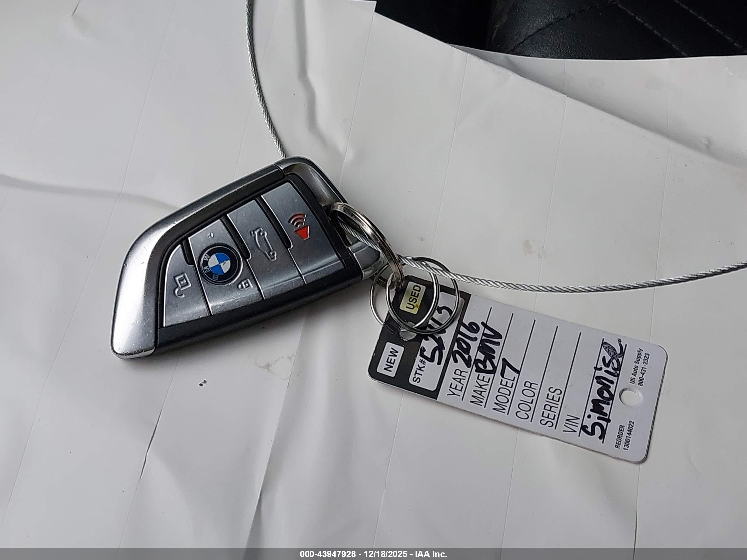 BMW 750I image 11