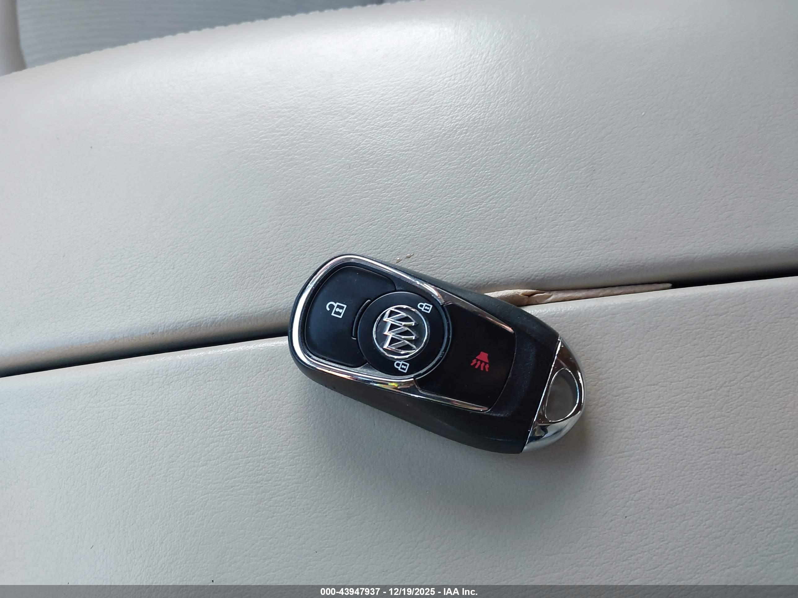 BUICK ENVISION image 11