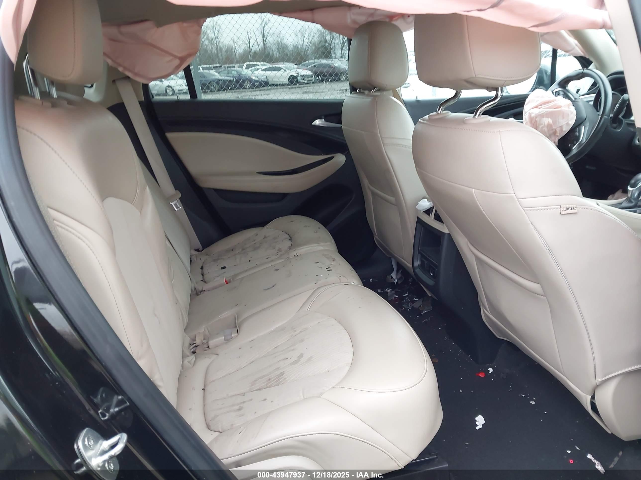 BUICK ENVISION image 8