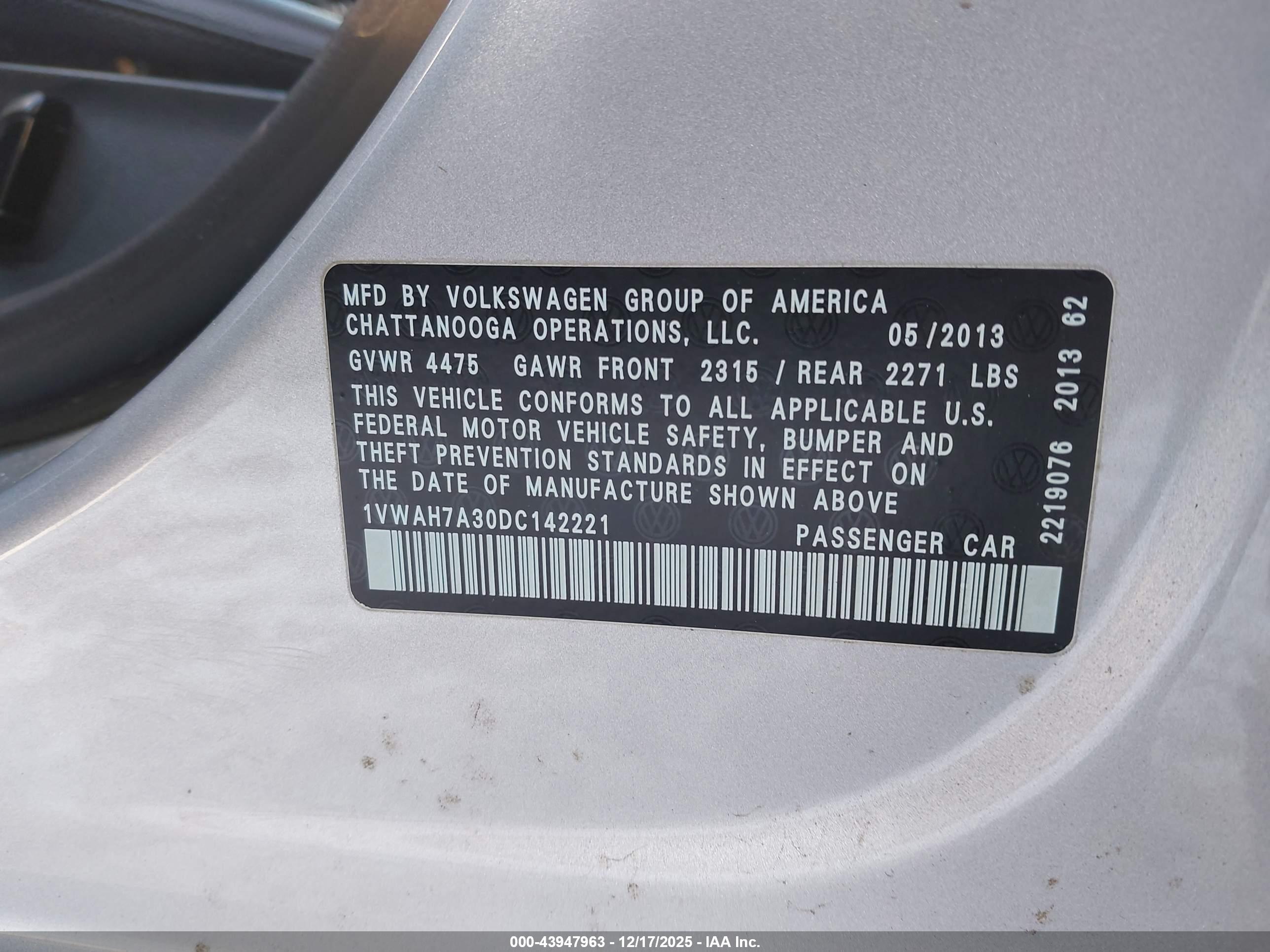 VOLKSWAGEN PASSAT image 9