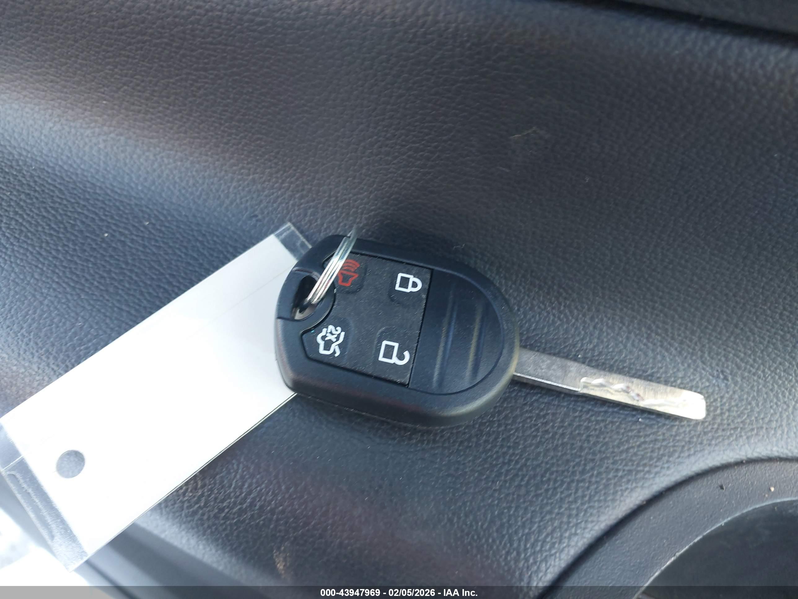 FORD ESCAPE image 11