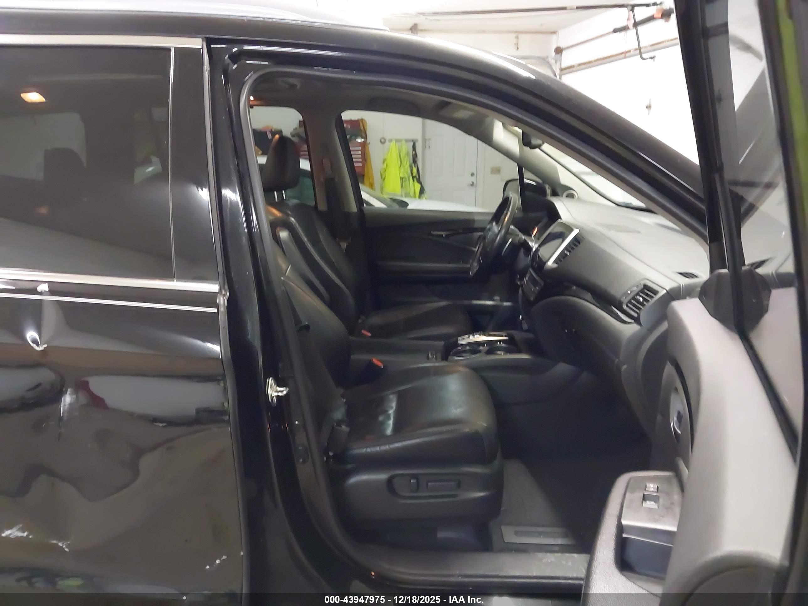 HONDA PILOT image 5