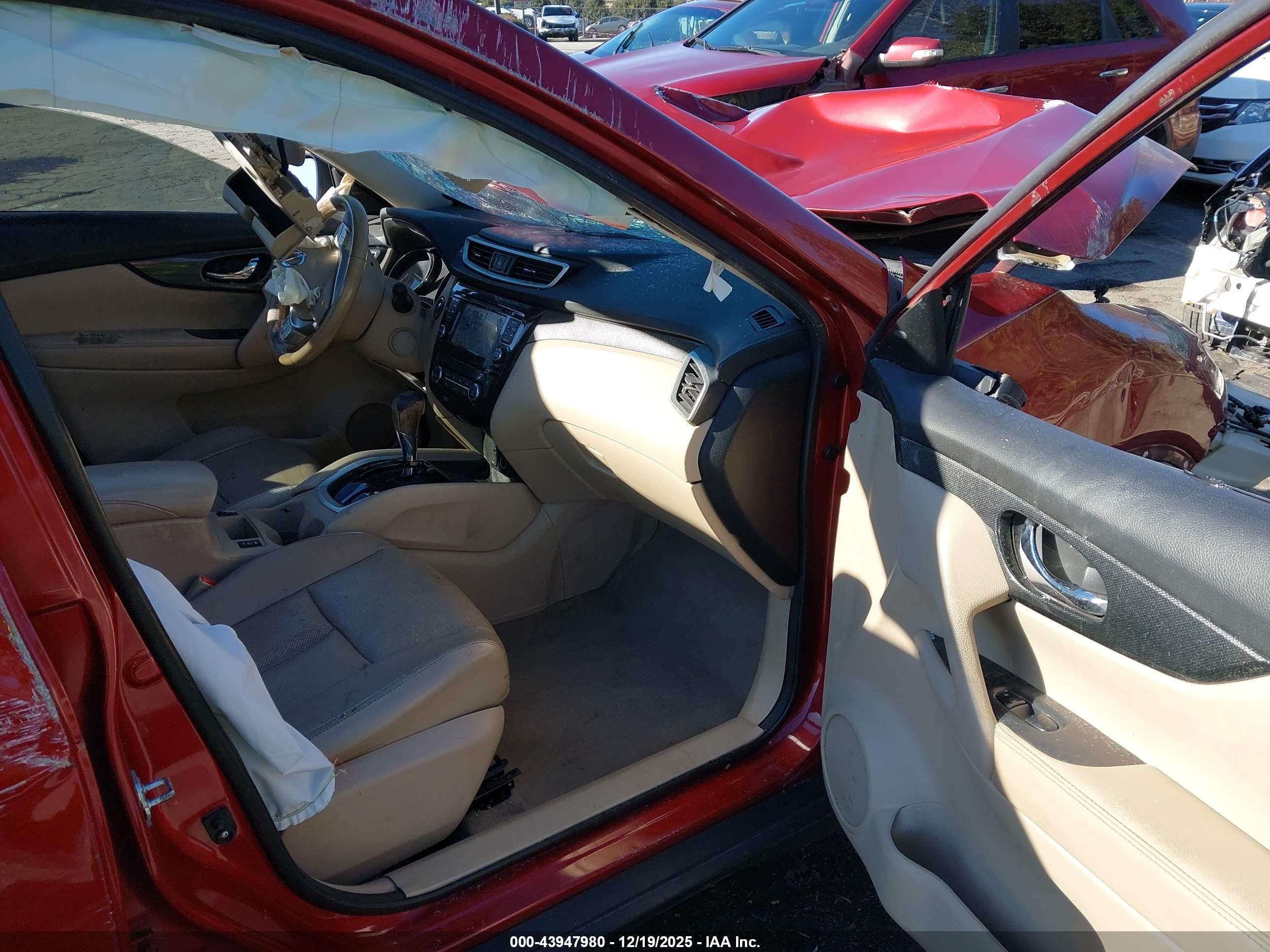 NISSAN ROGUE image 5