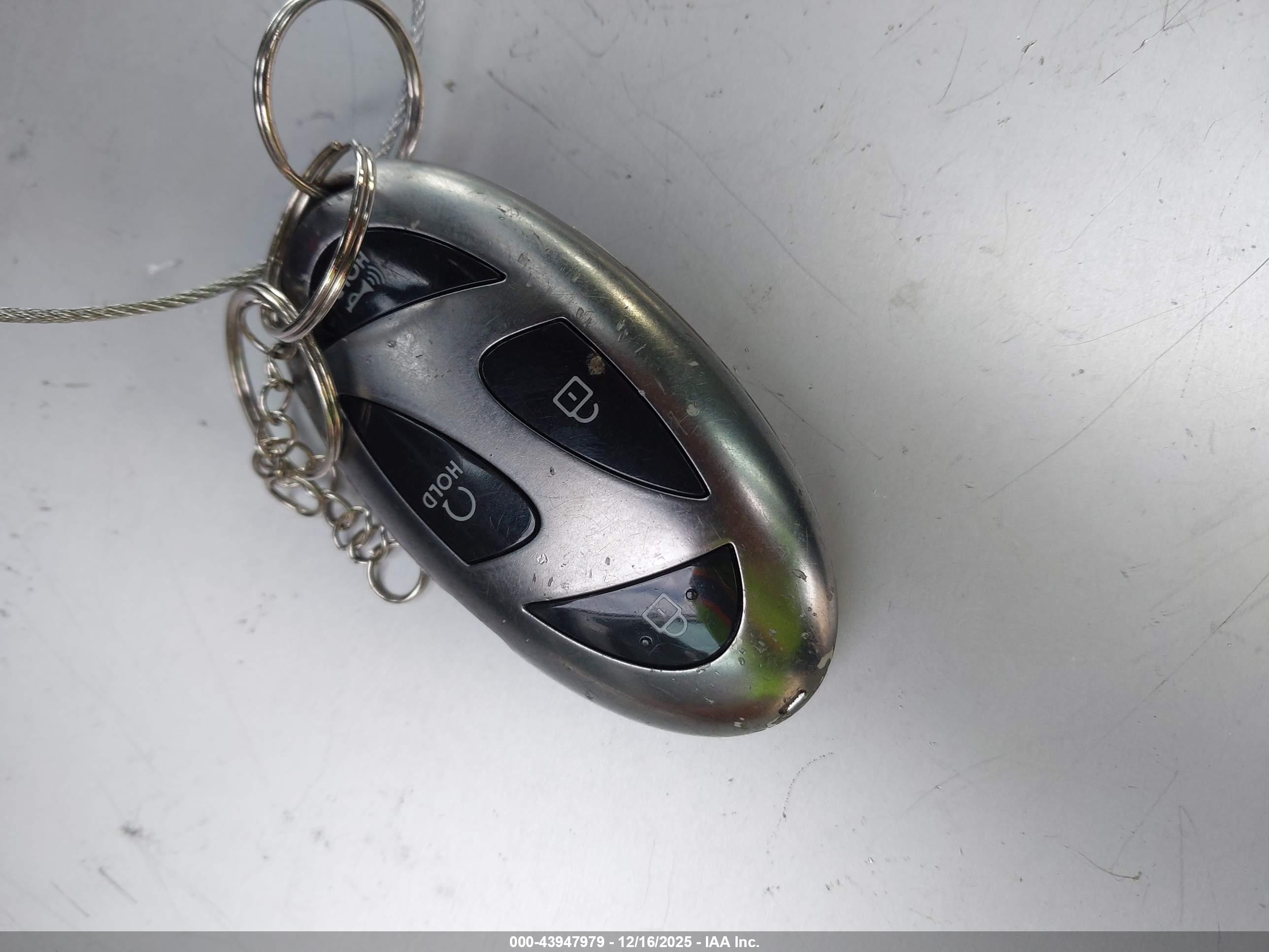 HYUNDAI ELANTRA image 11