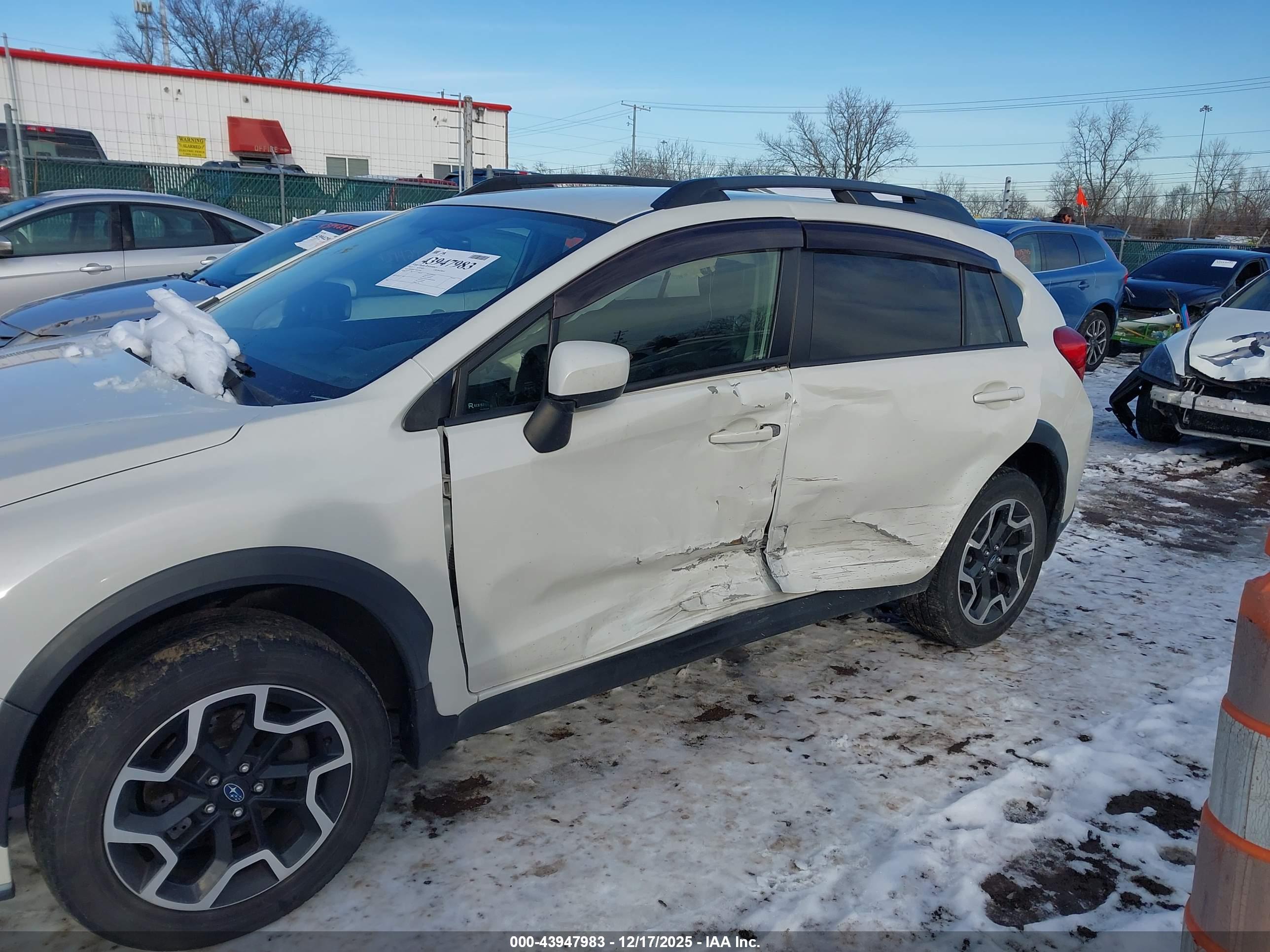 SUBARU CROSSTREK image 6