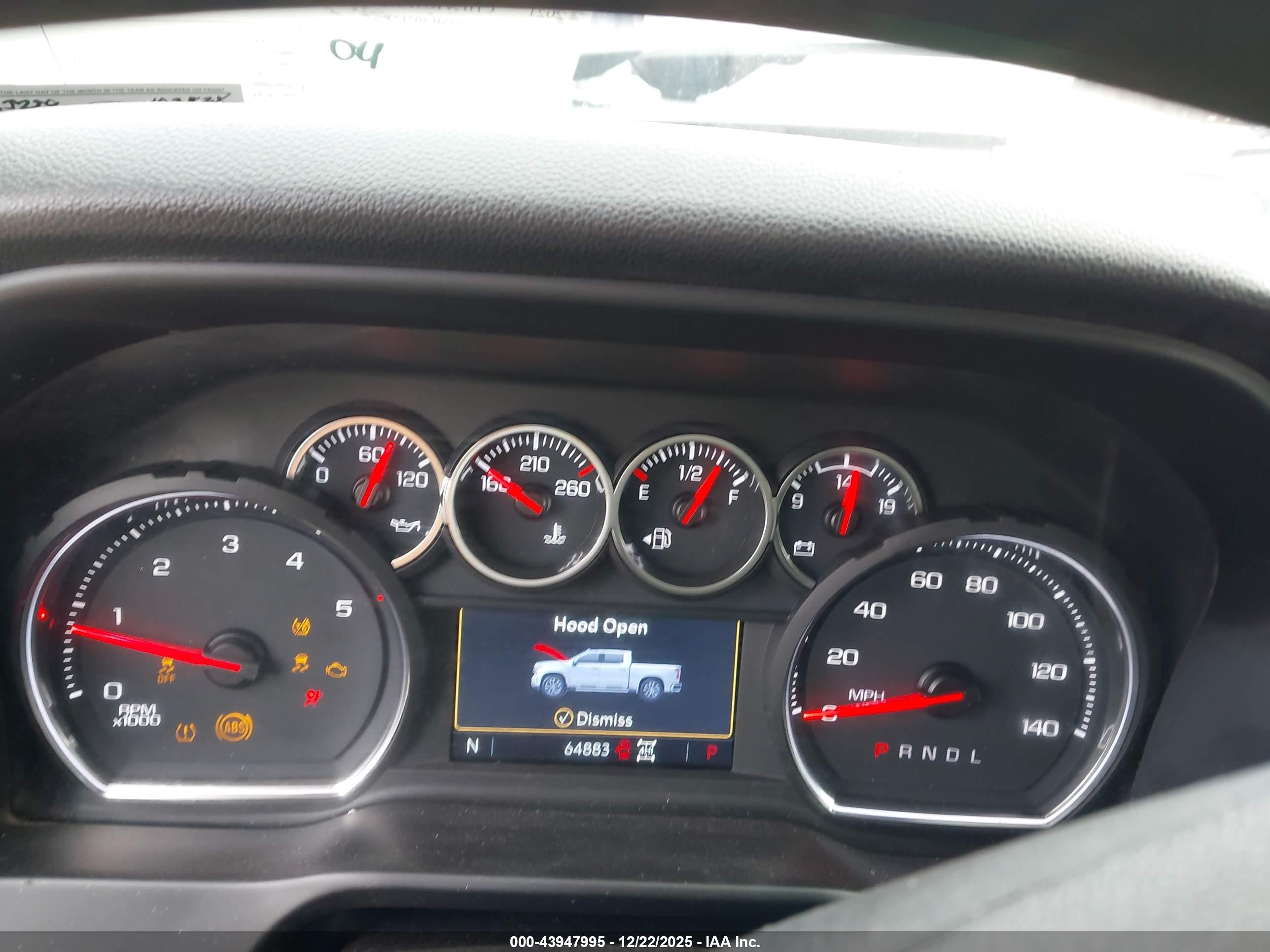 CHEVROLET SILVERADO image 7