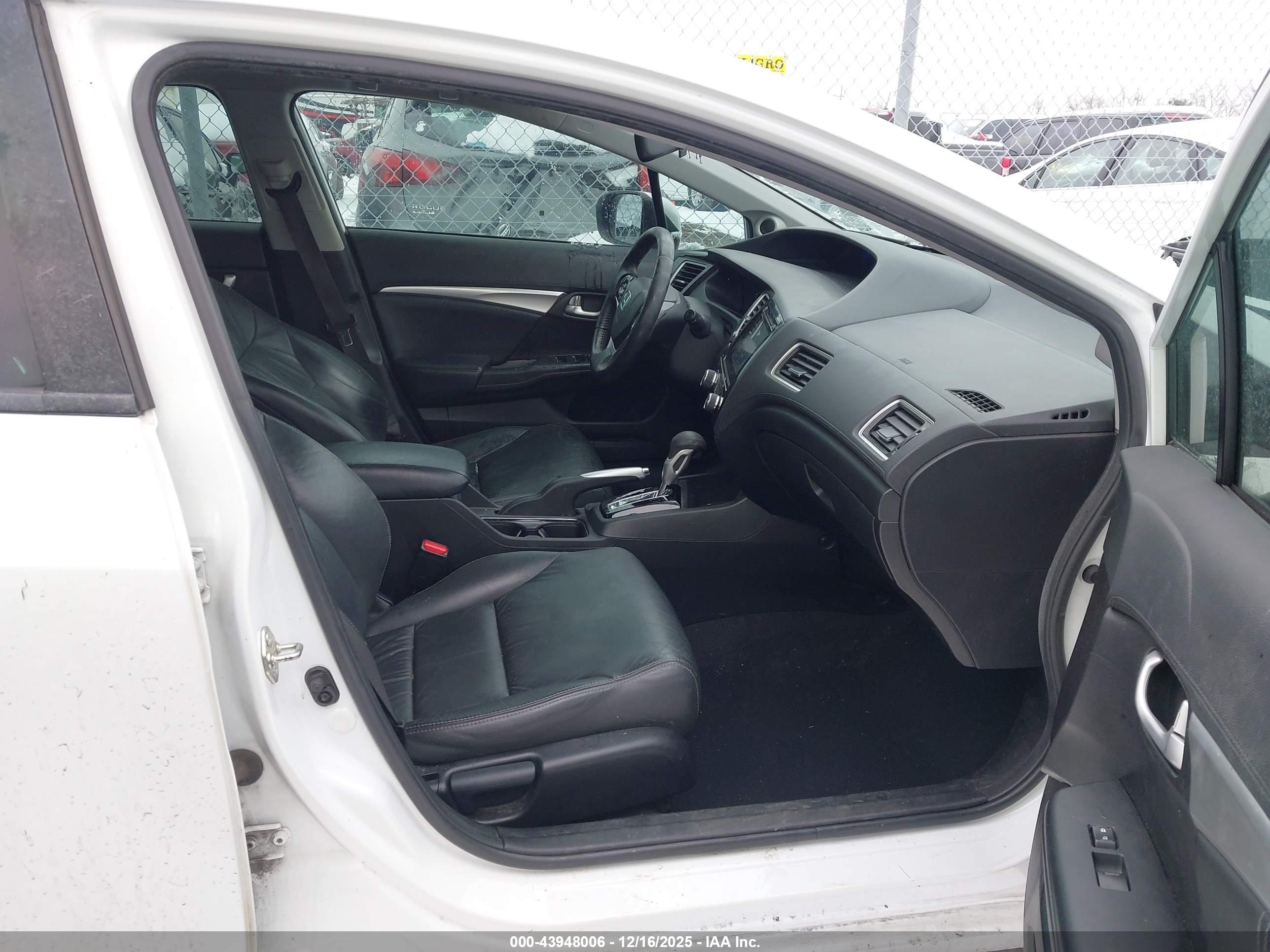 HONDA CIVIC image 5
