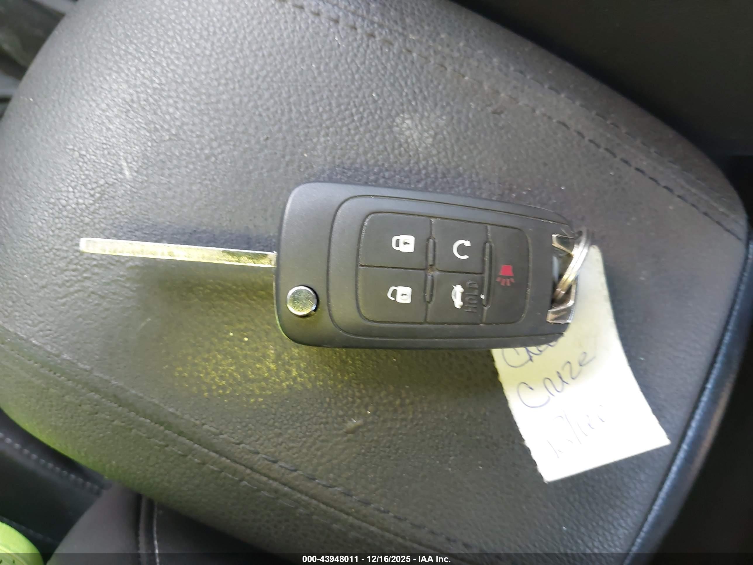 CHEVROLET CRUZE image 11