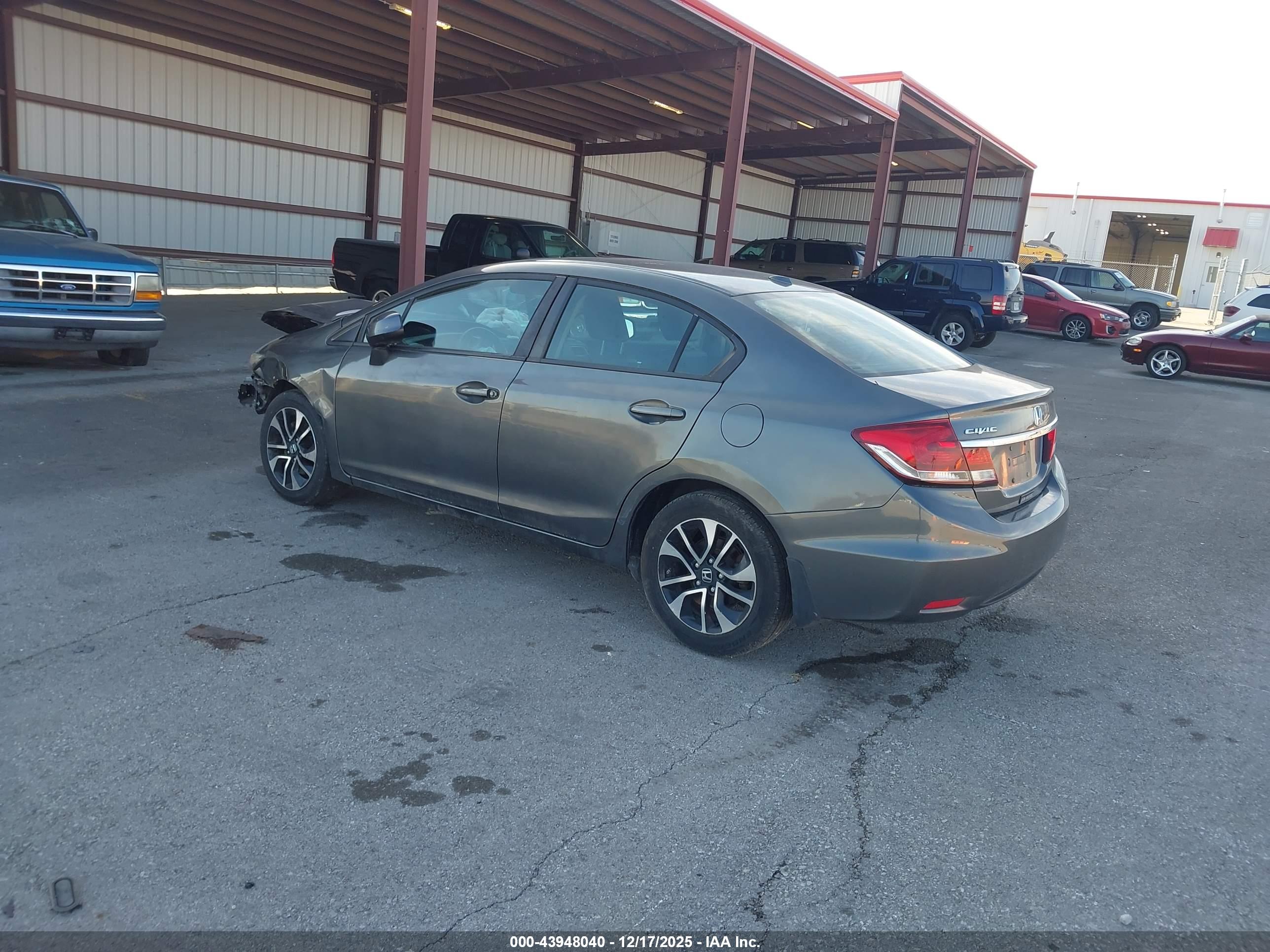 HONDA CIVIC image 3