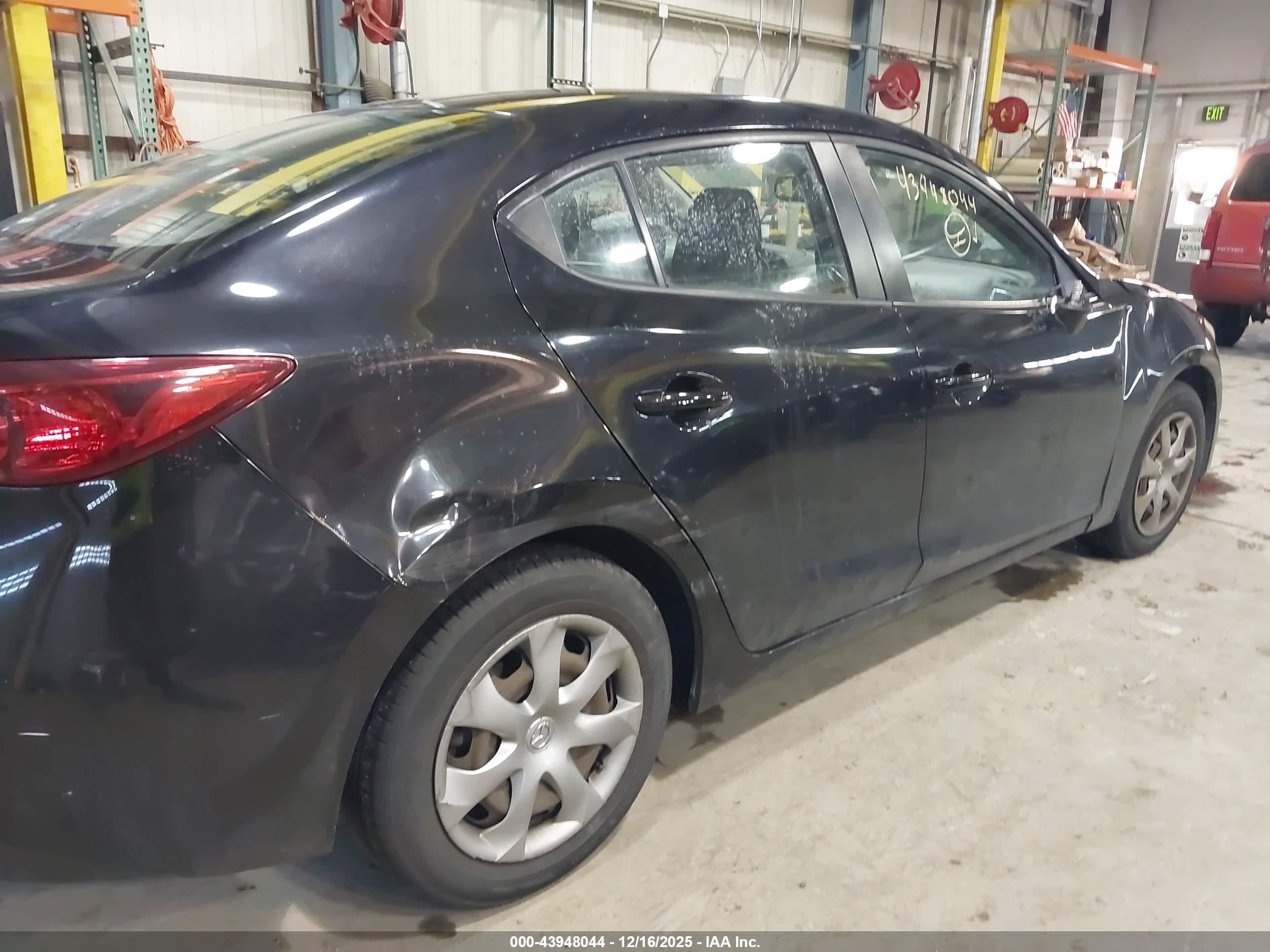 MAZDA MAZDA3 image 6