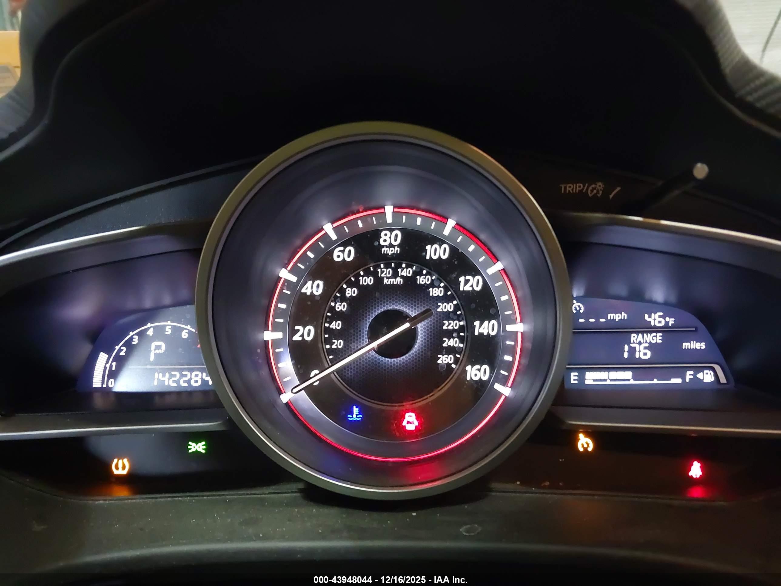 MAZDA MAZDA3 image 7