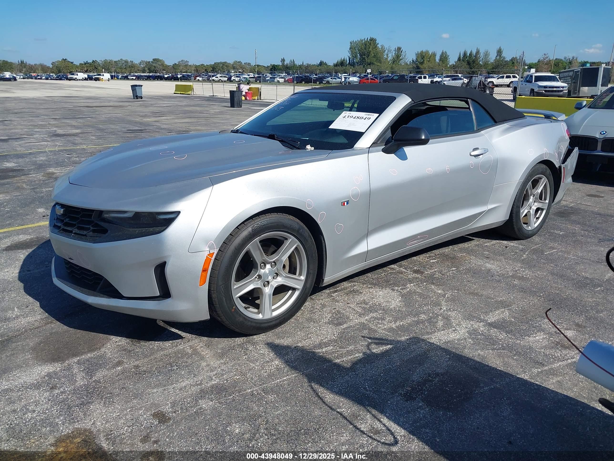 CHEVROLET CAMARO image 2