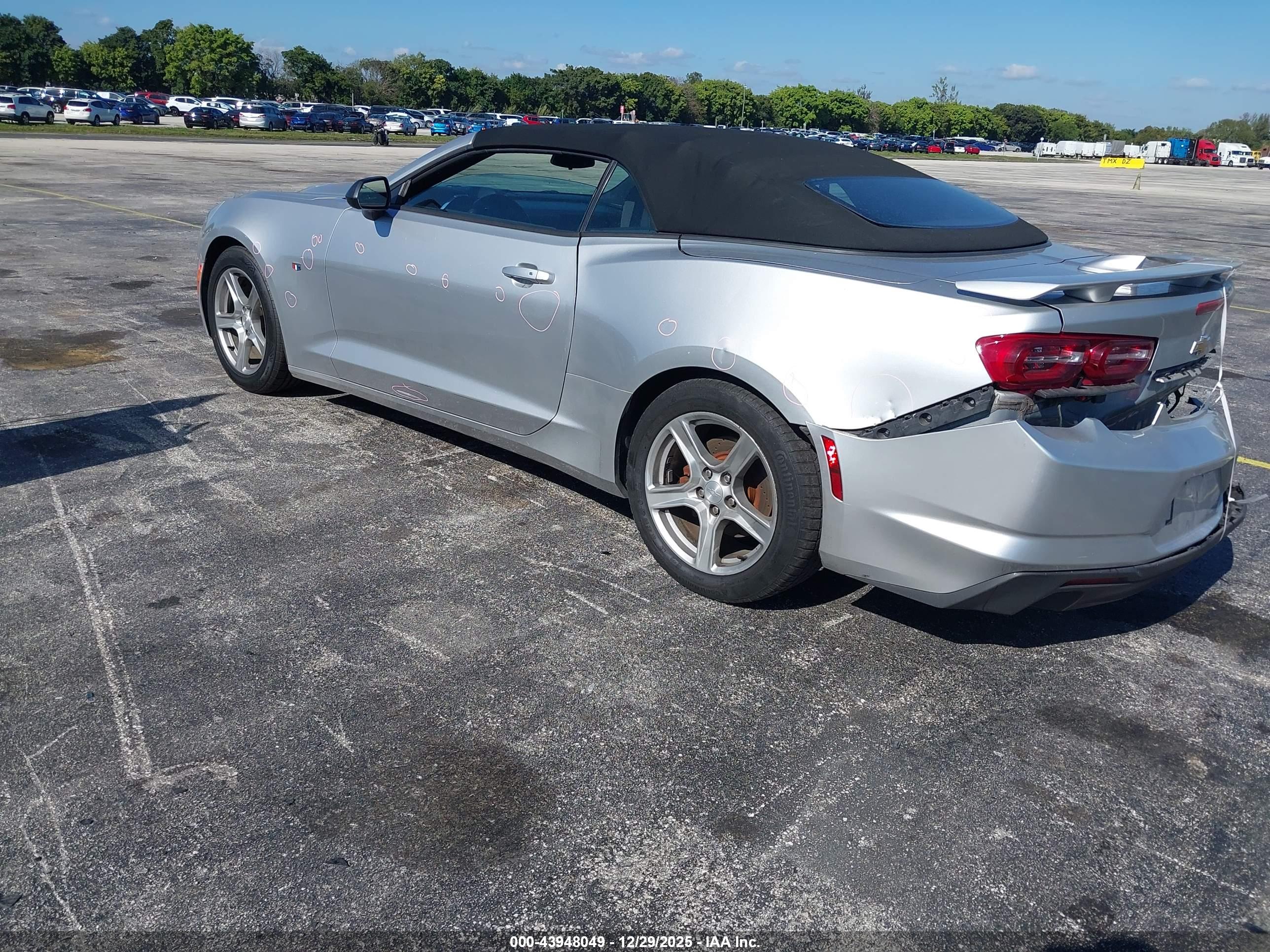 CHEVROLET CAMARO image 3