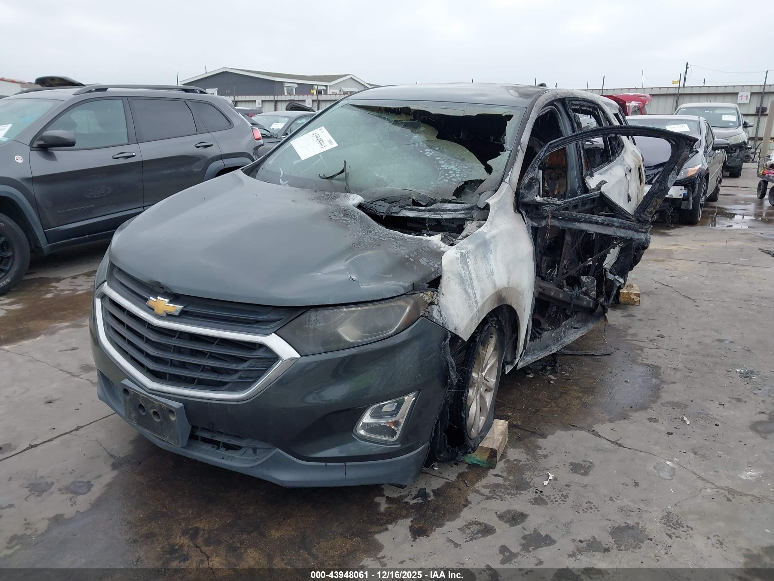 CHEVROLET EQUINOX image 6