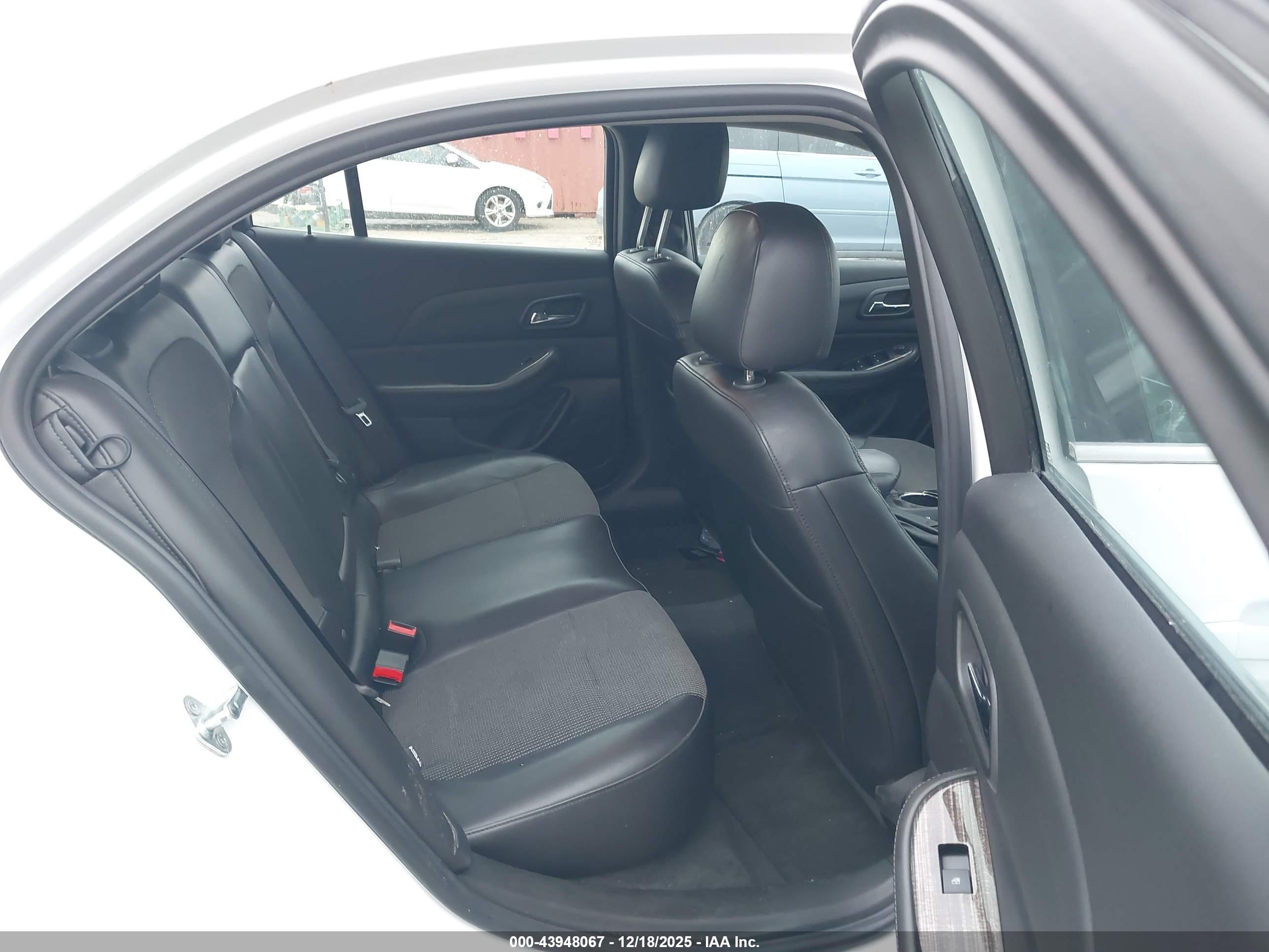 CHEVROLET MALIBU image 8