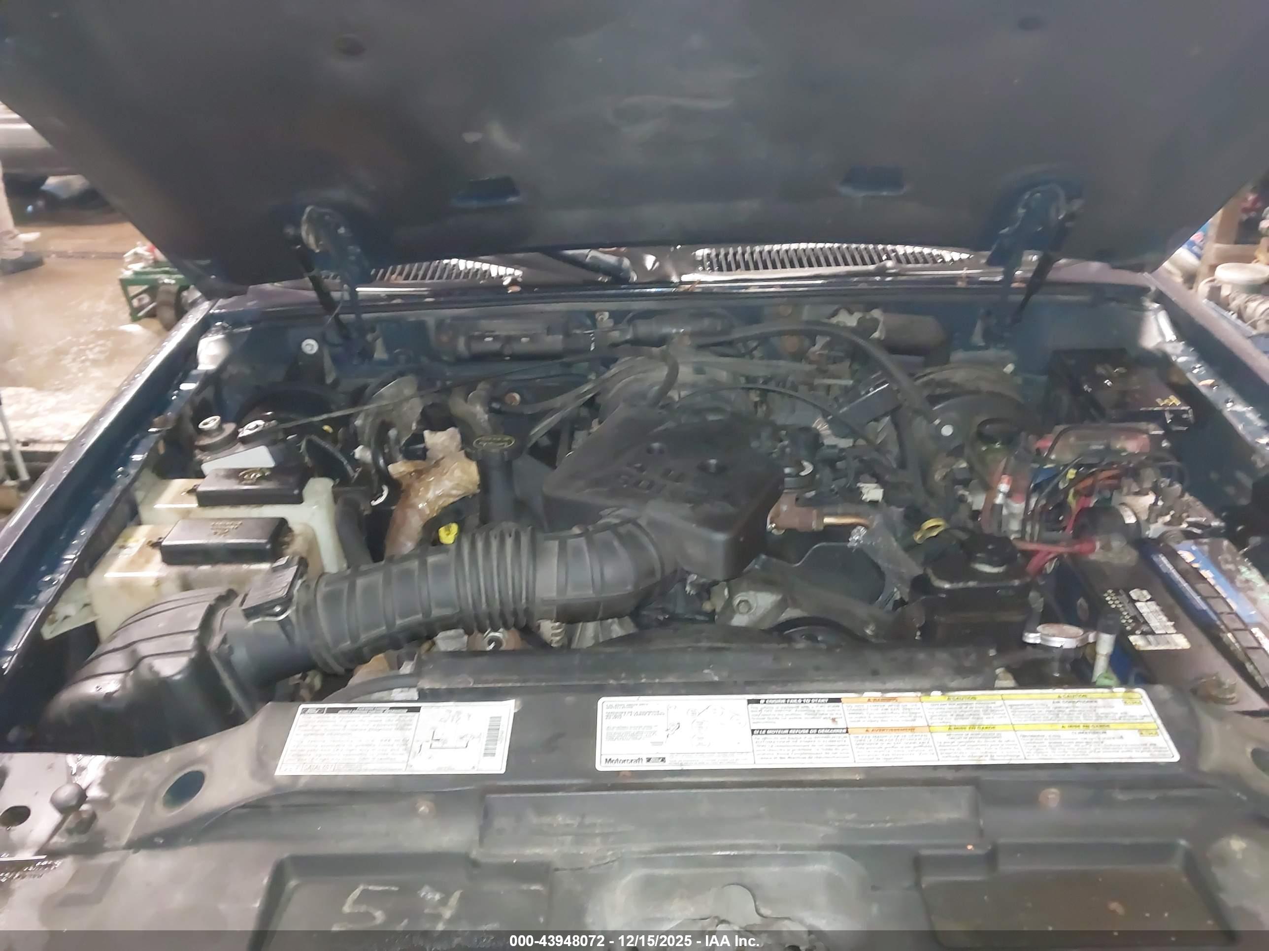 FORD EXPLORER image 10