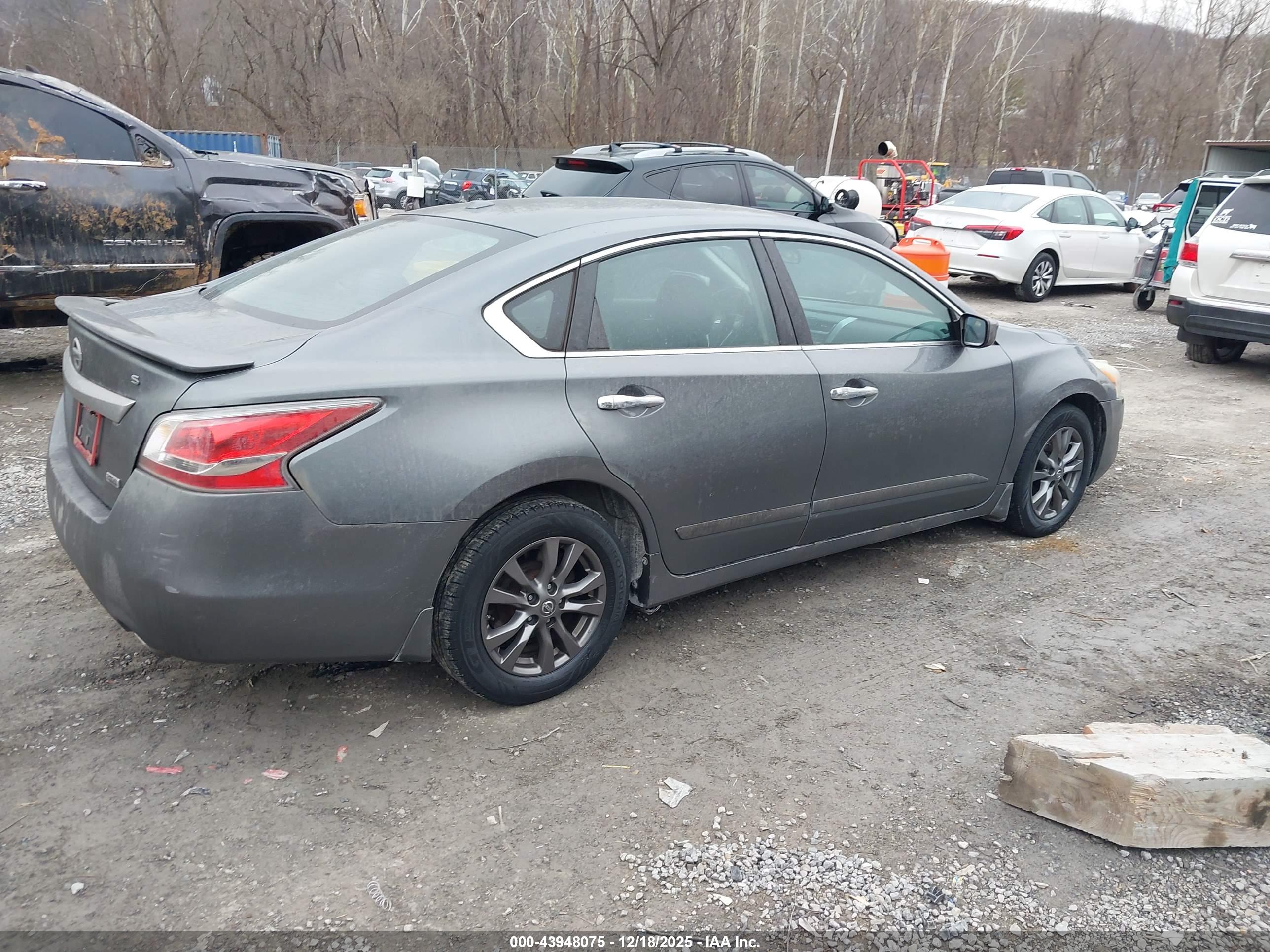 NISSAN ALTIMA image 4