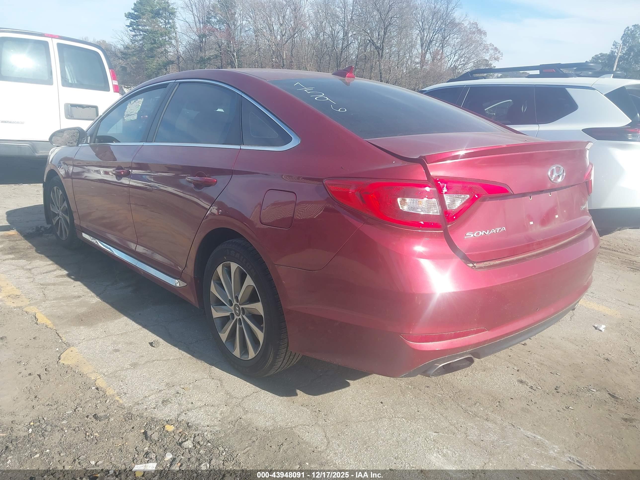 HYUNDAI SONATA image 3