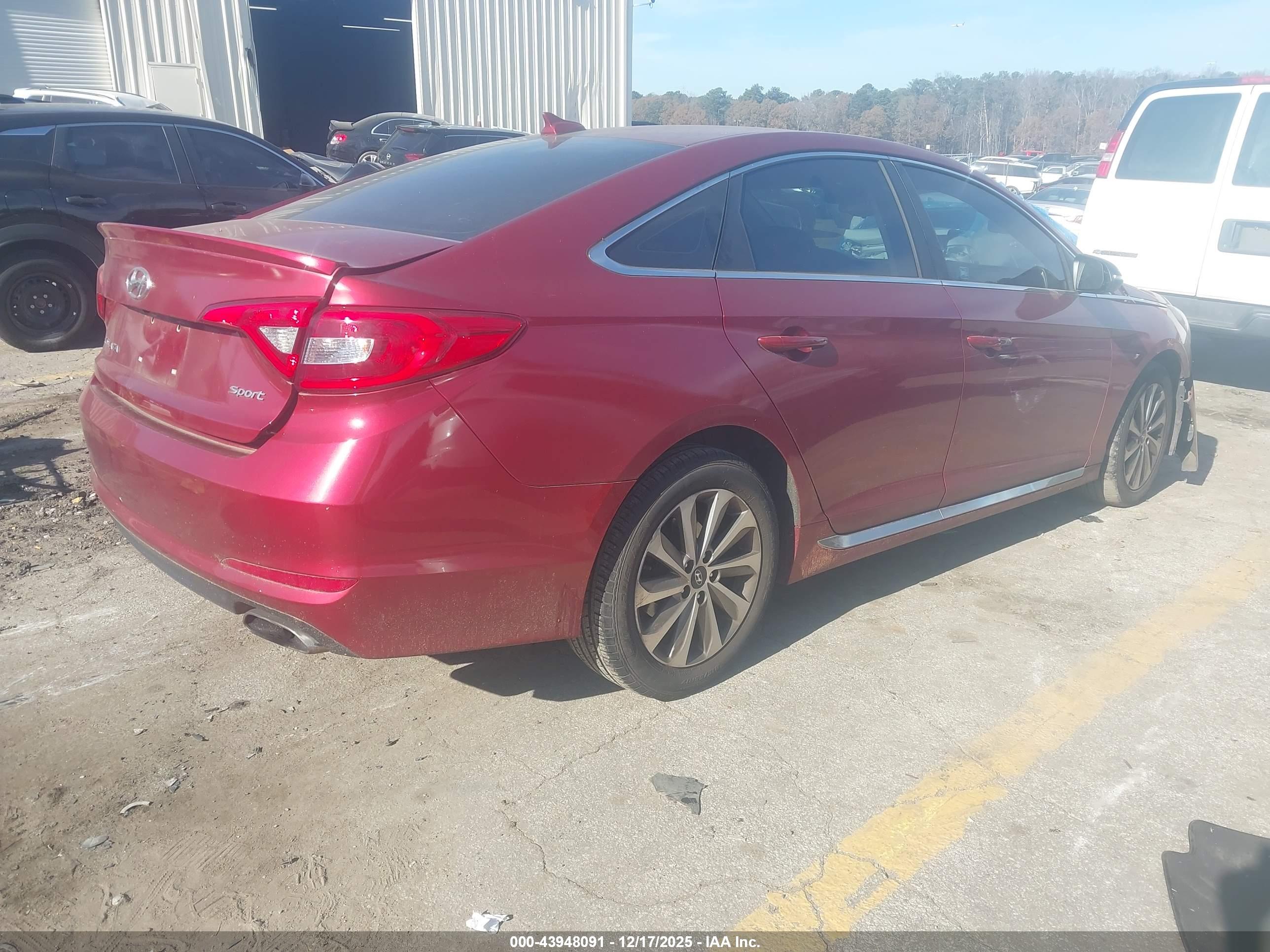 HYUNDAI SONATA image 4
