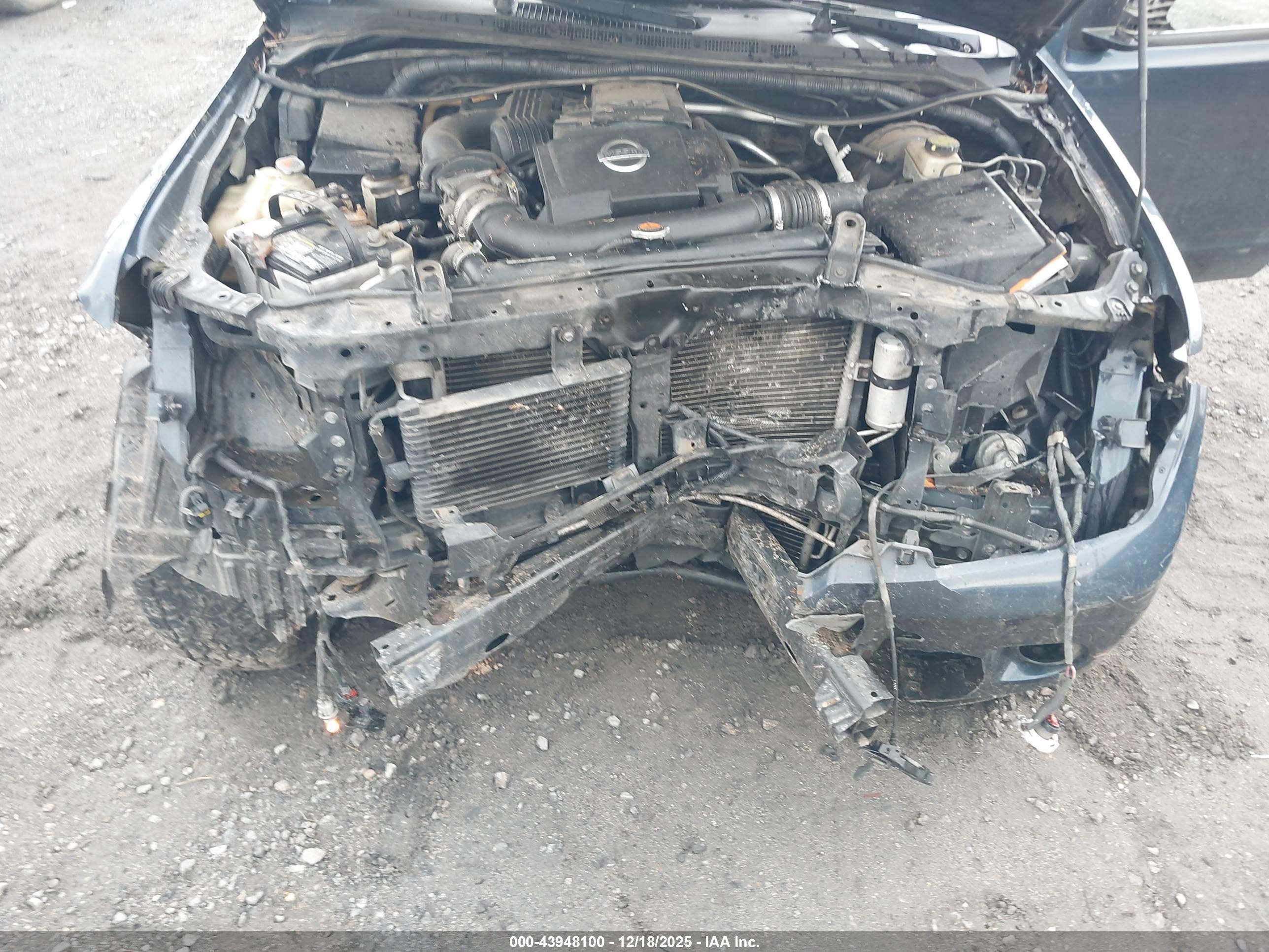 NISSAN FRONTIER image 6