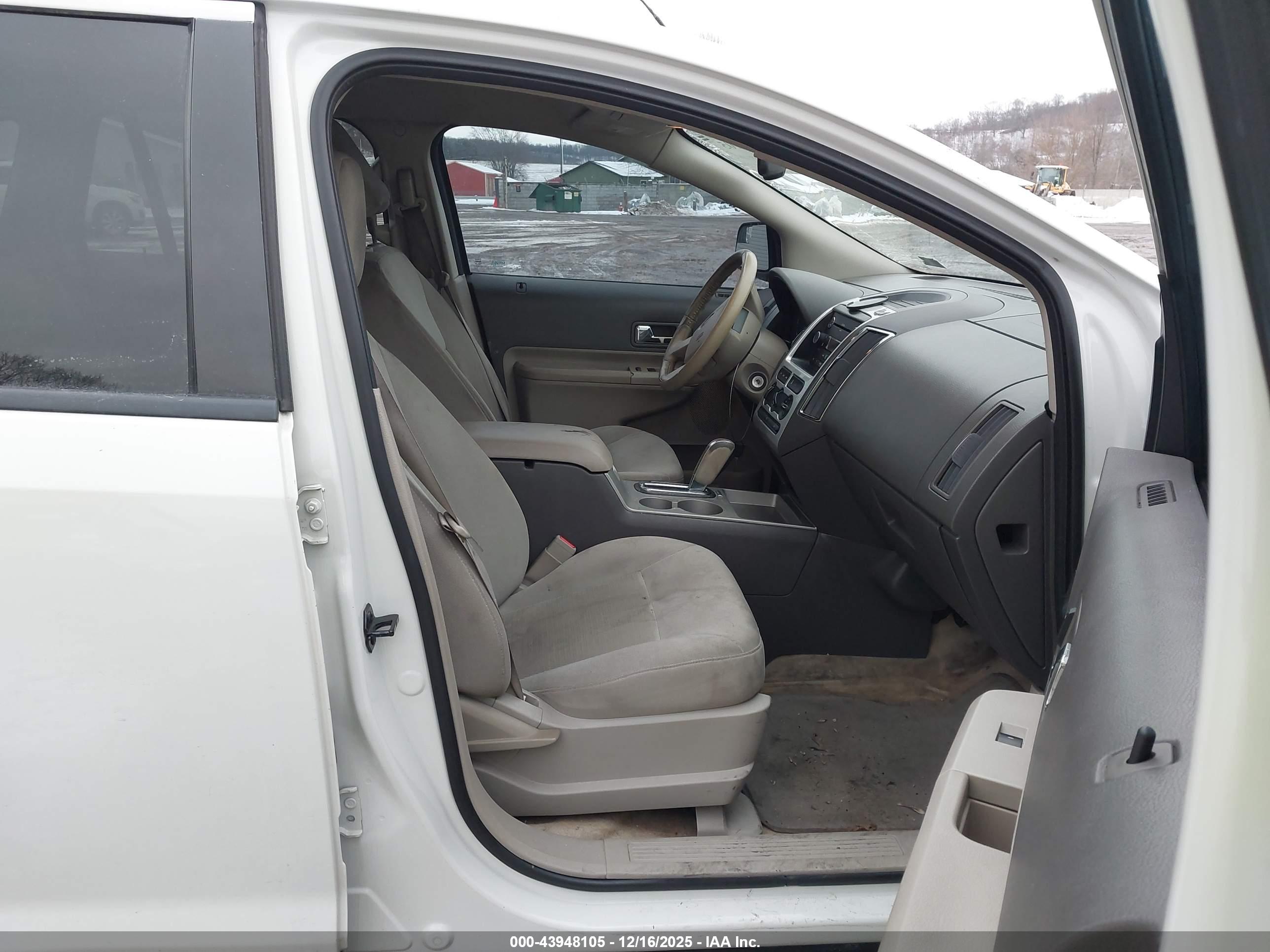 FORD EDGE image 5