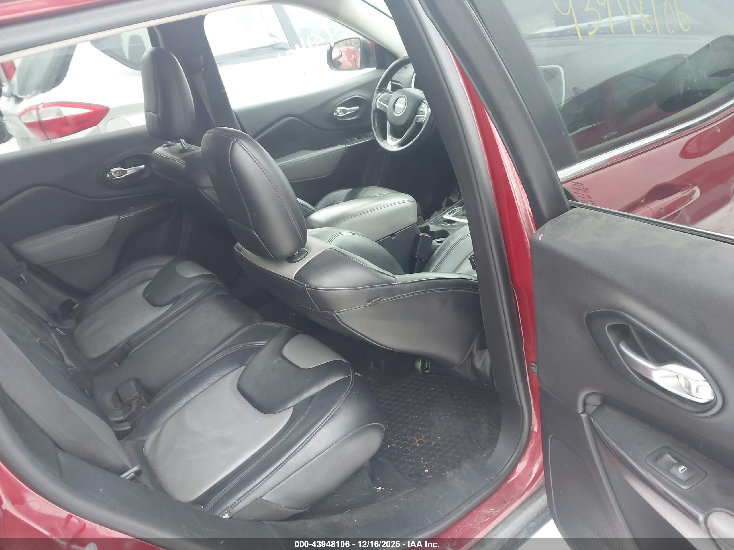 JEEP CHEROKEE image 8