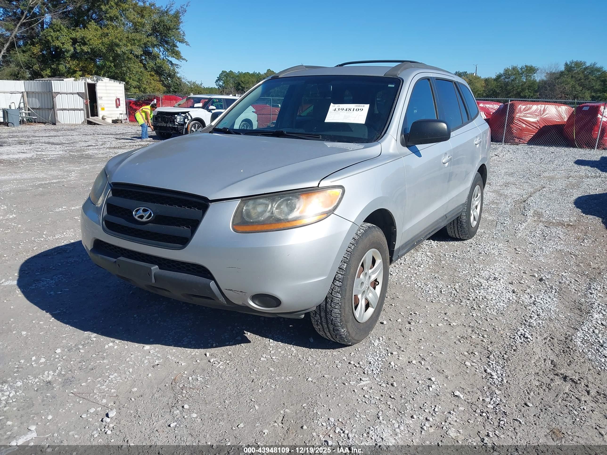 HYUNDAI SANTA image 2