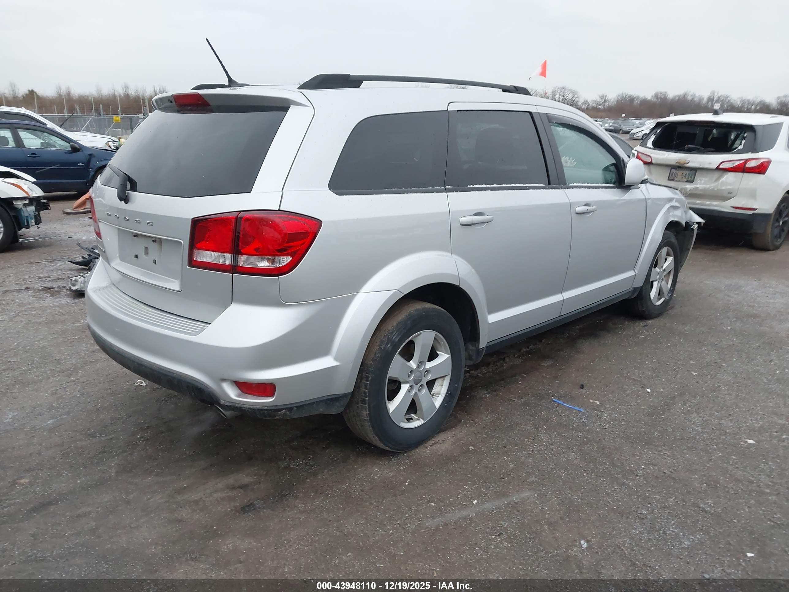 DODGE JOURNEY image 4