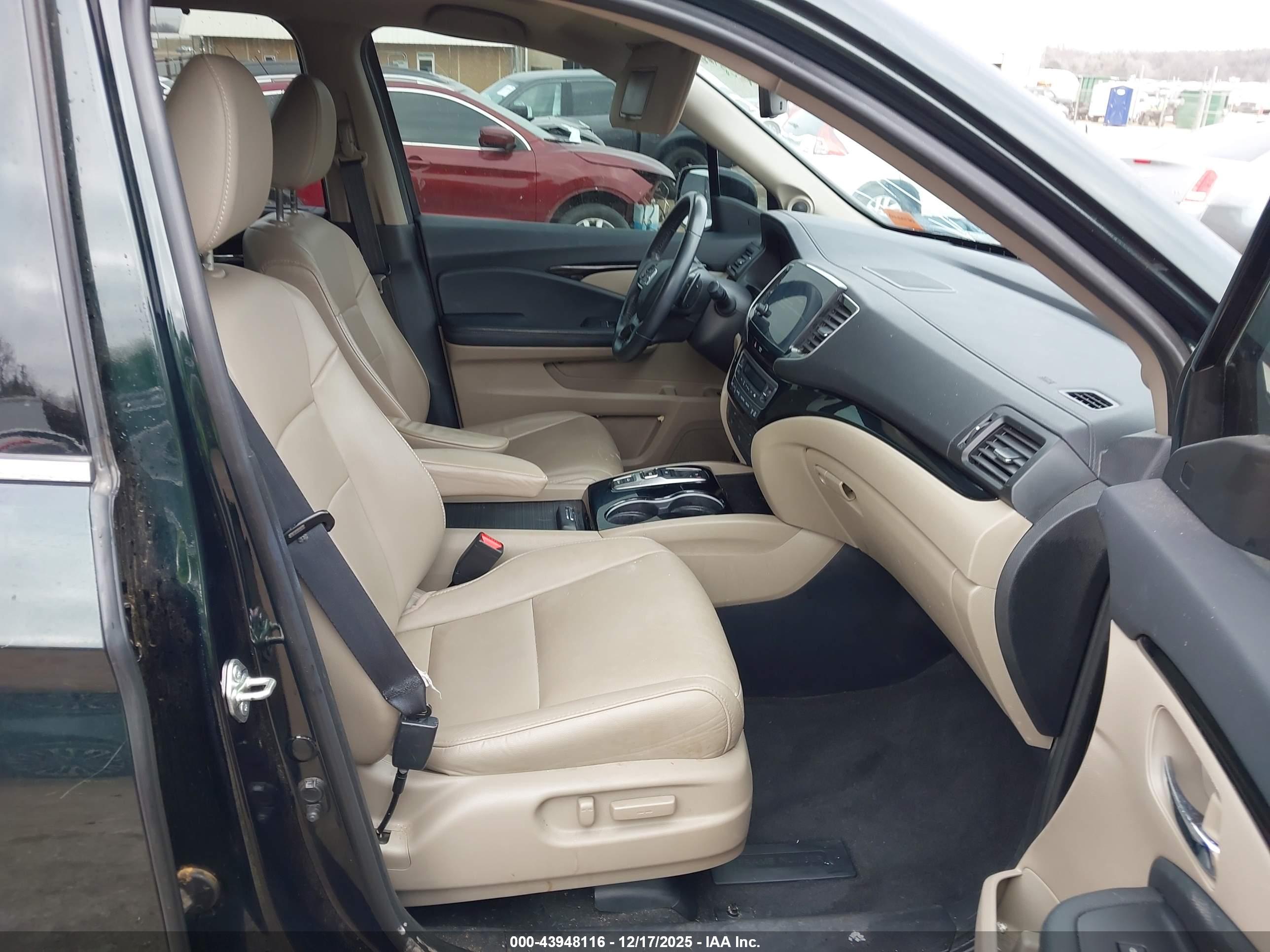 HONDA PILOT image 5