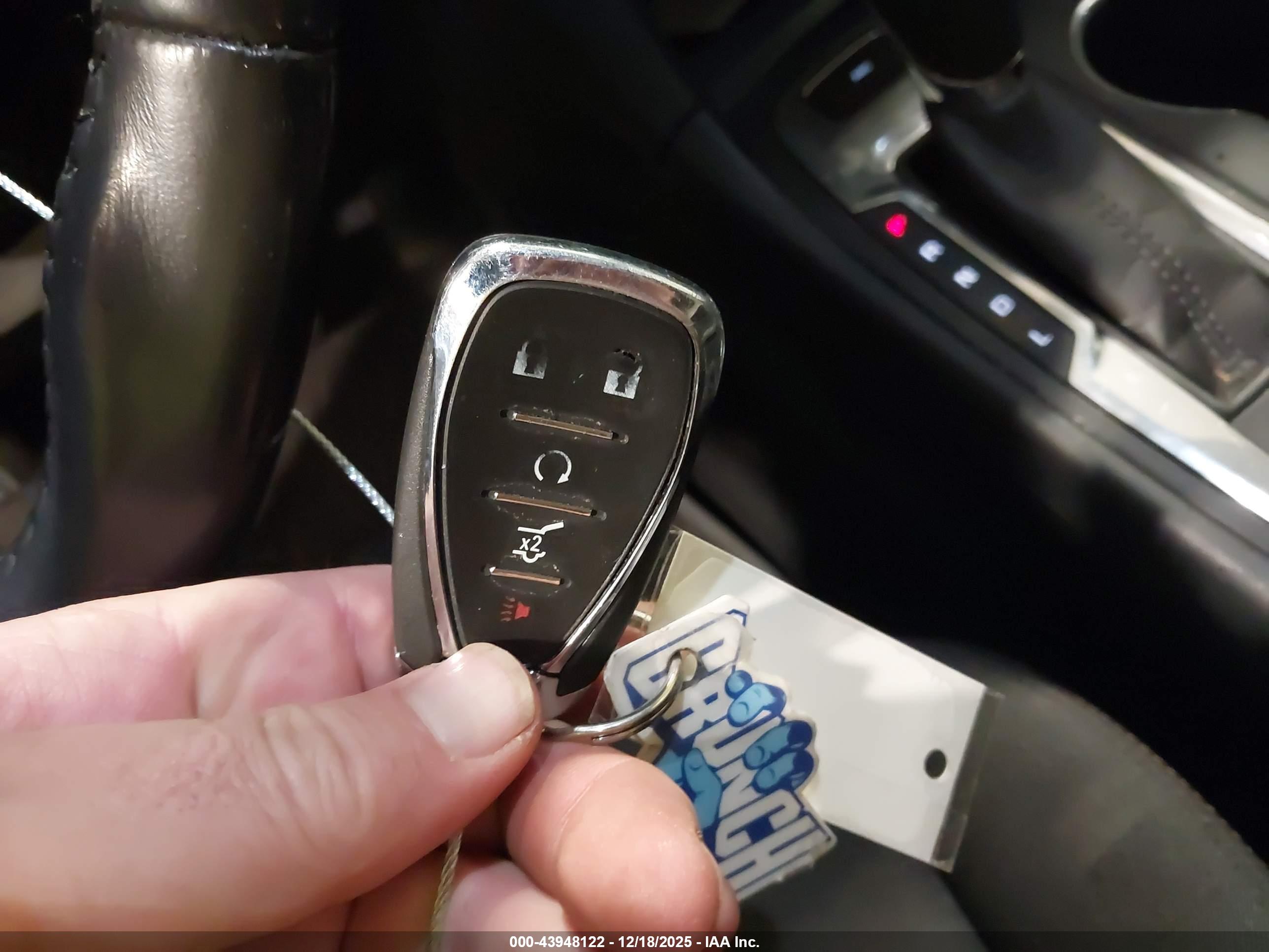 CHEVROLET EQUINOX image 11