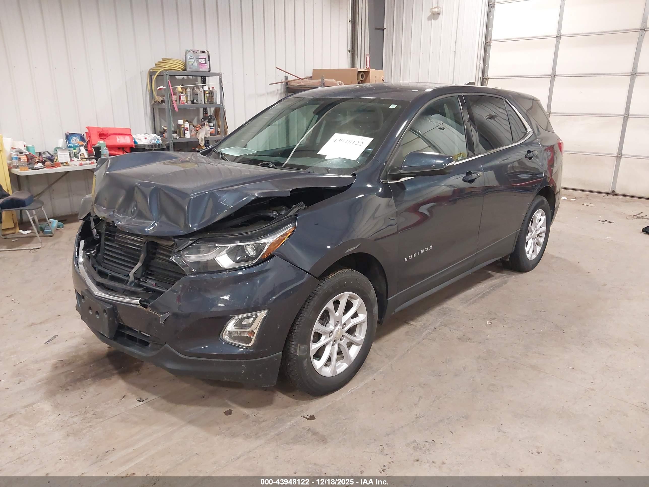 CHEVROLET EQUINOX image 2