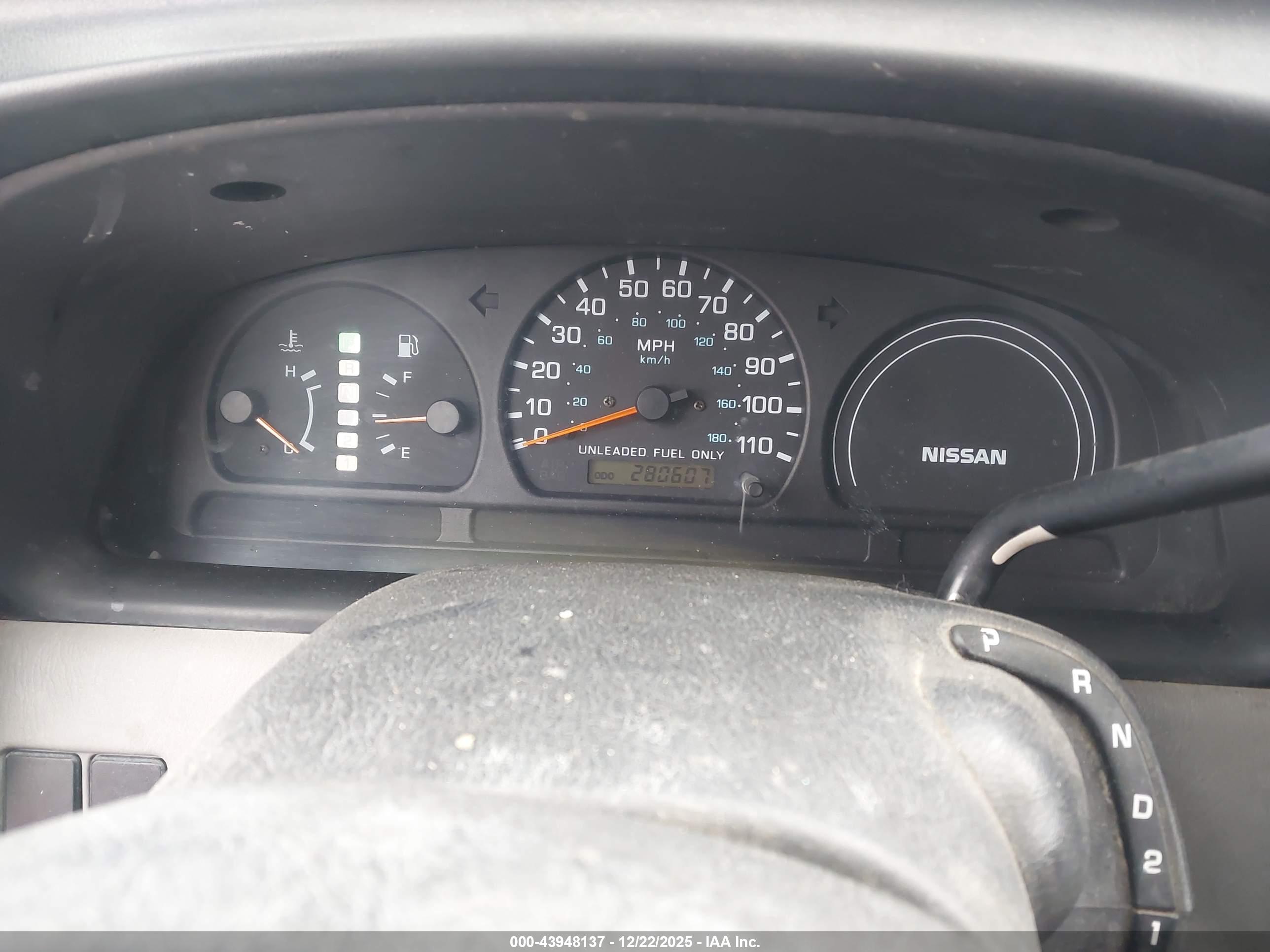 NISSAN FRONTIER image 7
