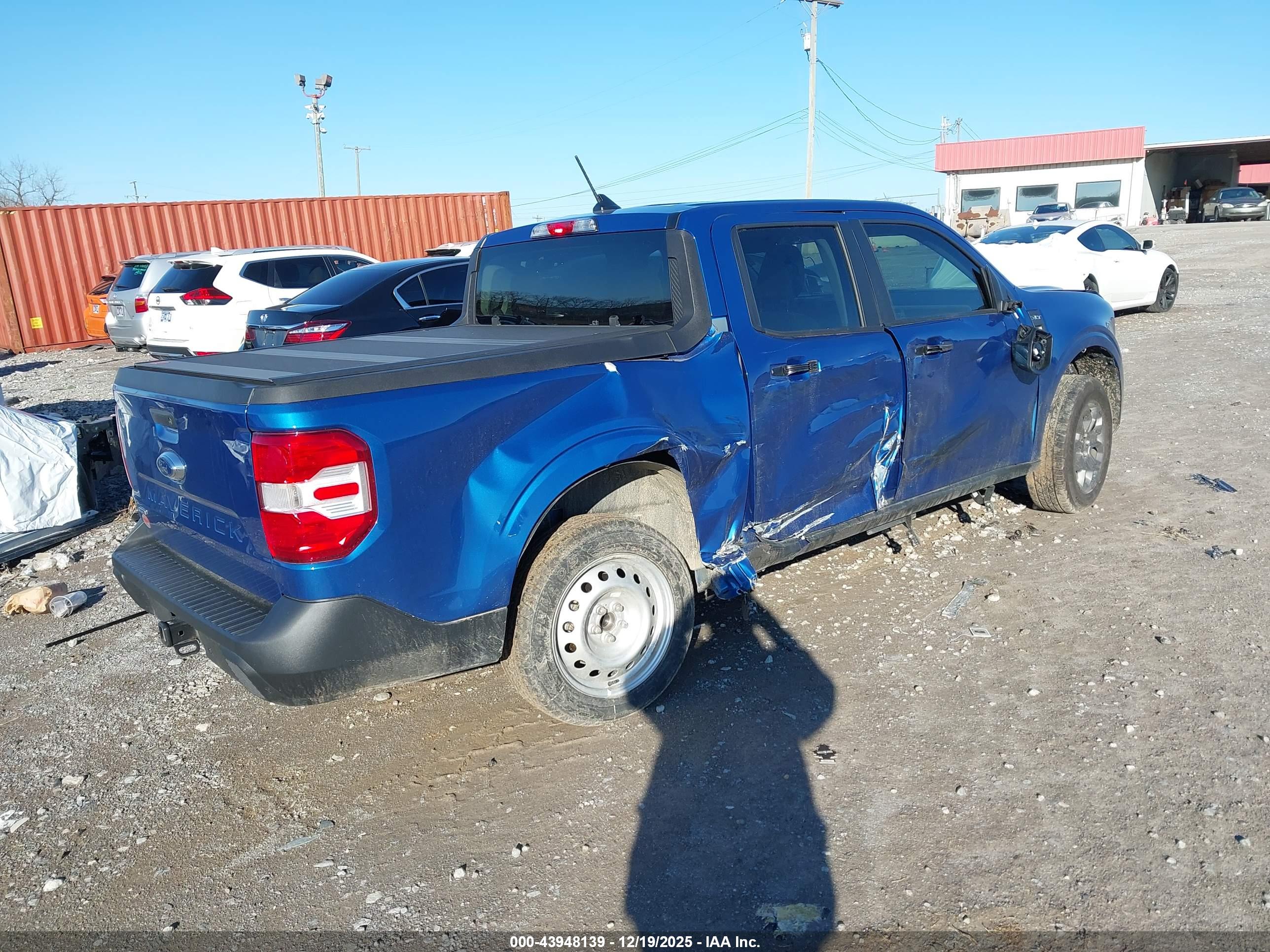 FORD MAVERICK image 4