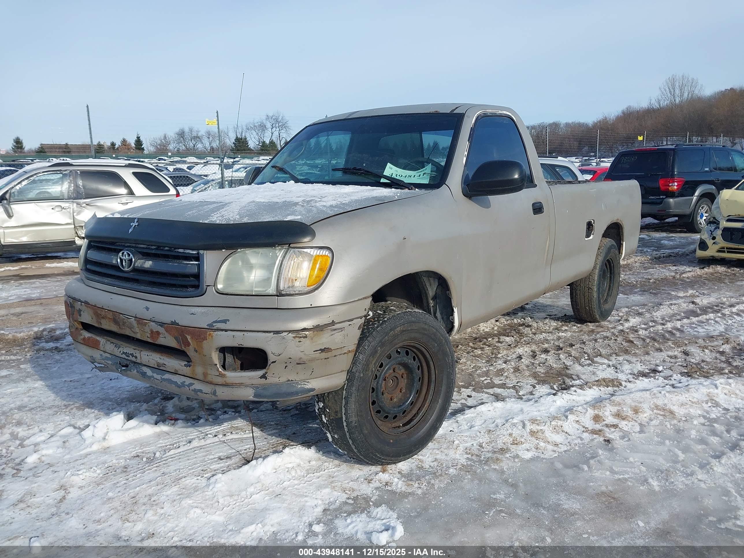 TOYOTA TUNDRA image 2