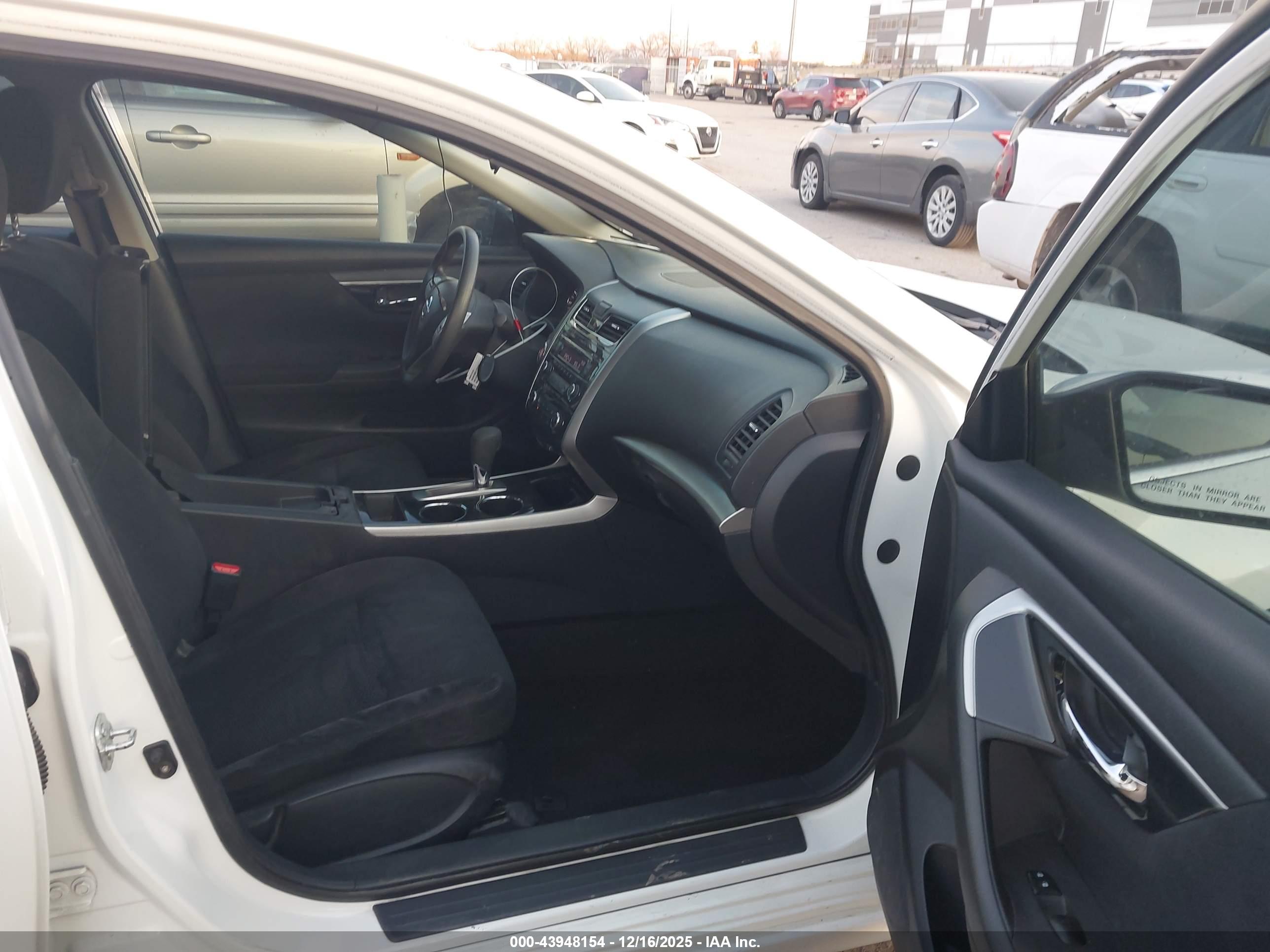 NISSAN ALTIMA image 5