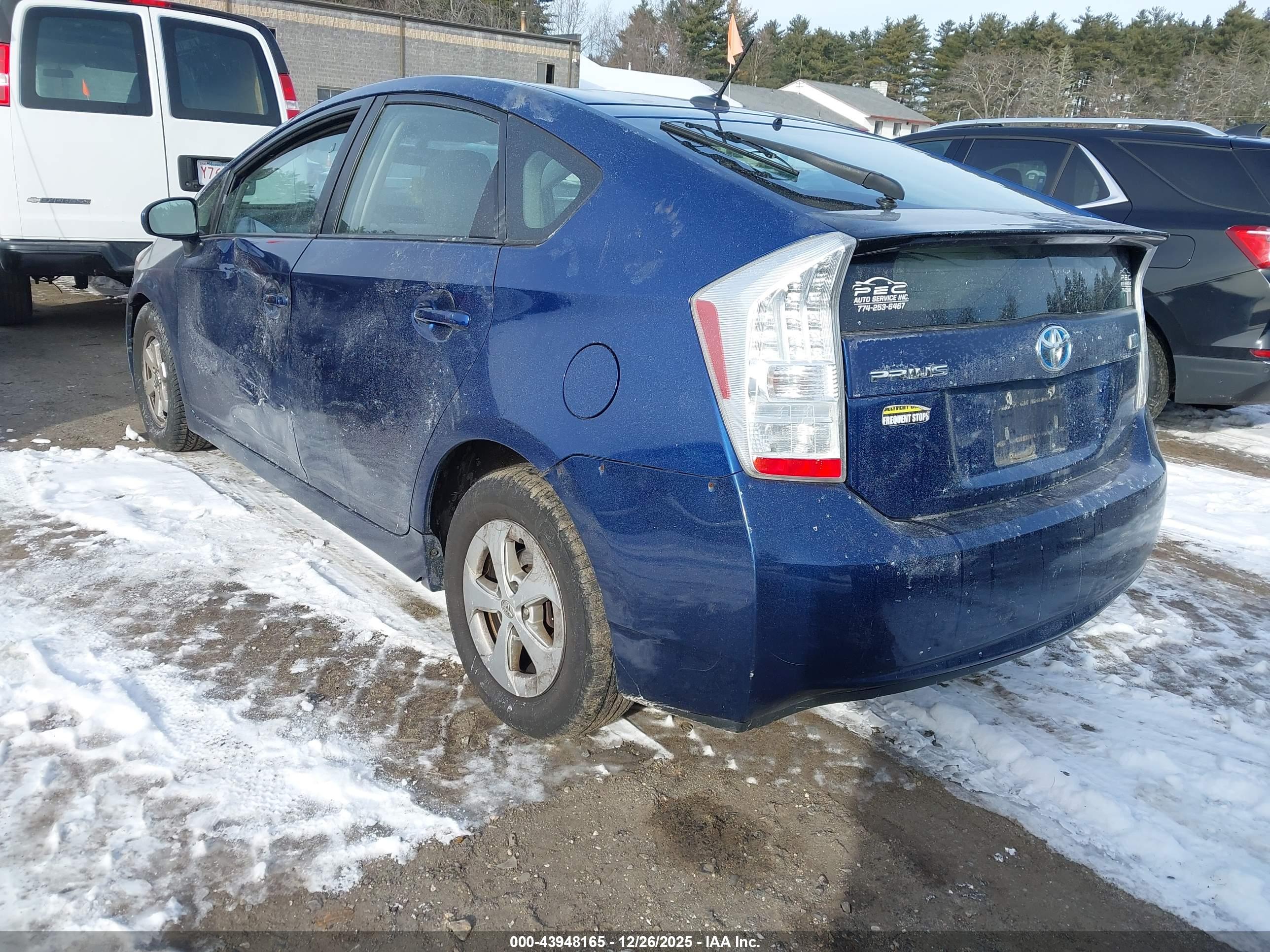 TOYOTA PRIUS image 3